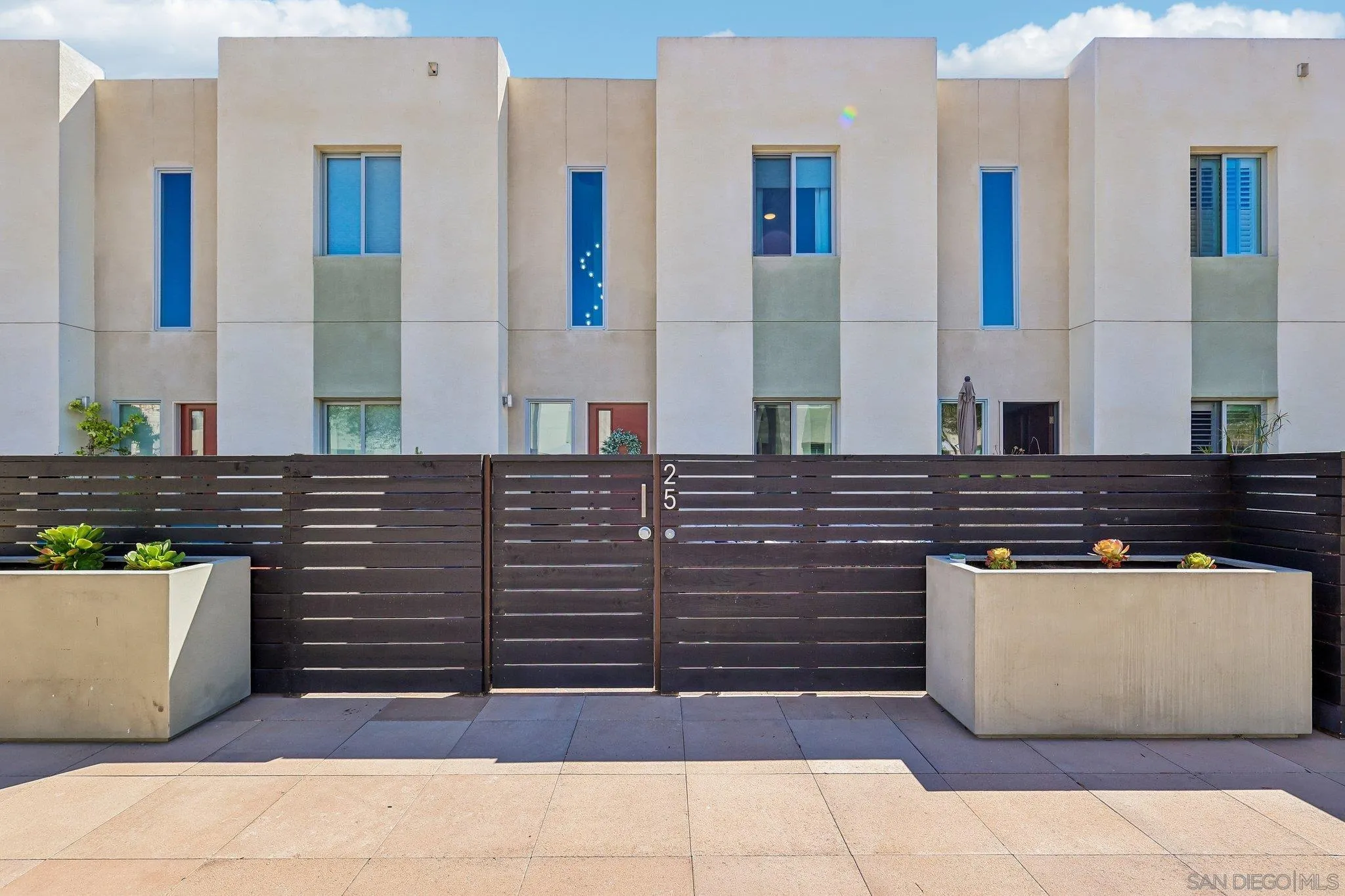 https://cdn.realtyfeed.com/cdn/127/260018340/269333c27dc68fa0460bf8d20dd702ca.webp