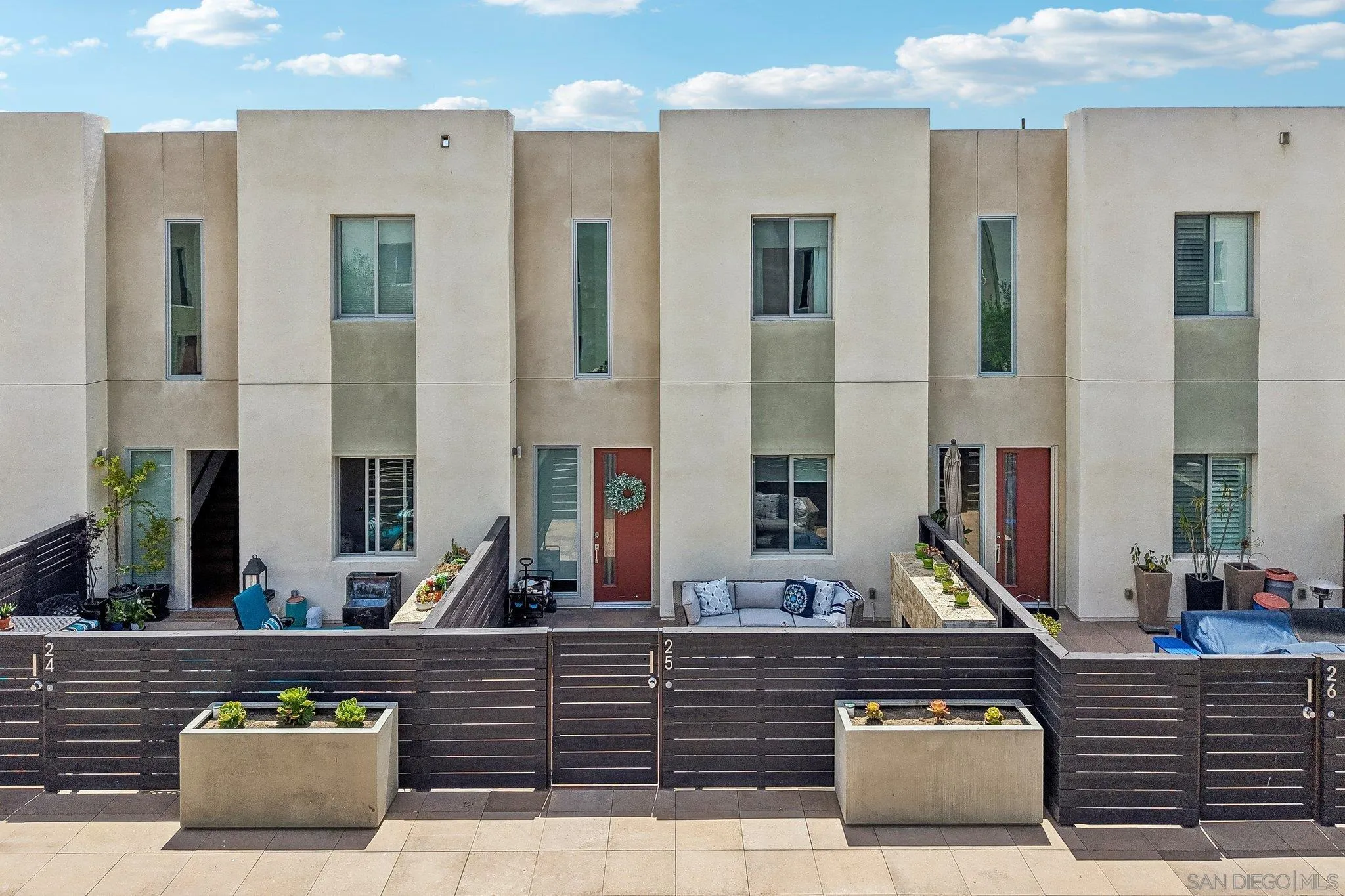 https://cdn.realtyfeed.com/cdn/127/260018340/7664f0a43dd296750804d81b591ffc66.webp