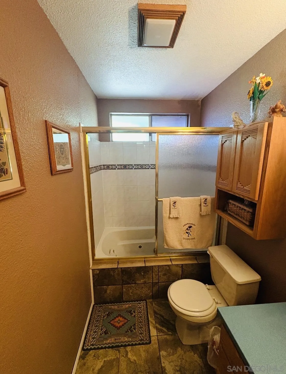 https://cdn.realtyfeed.com/cdn/127/260018343/489f1d7f0eff66df75f37e1da95e70de.webp
