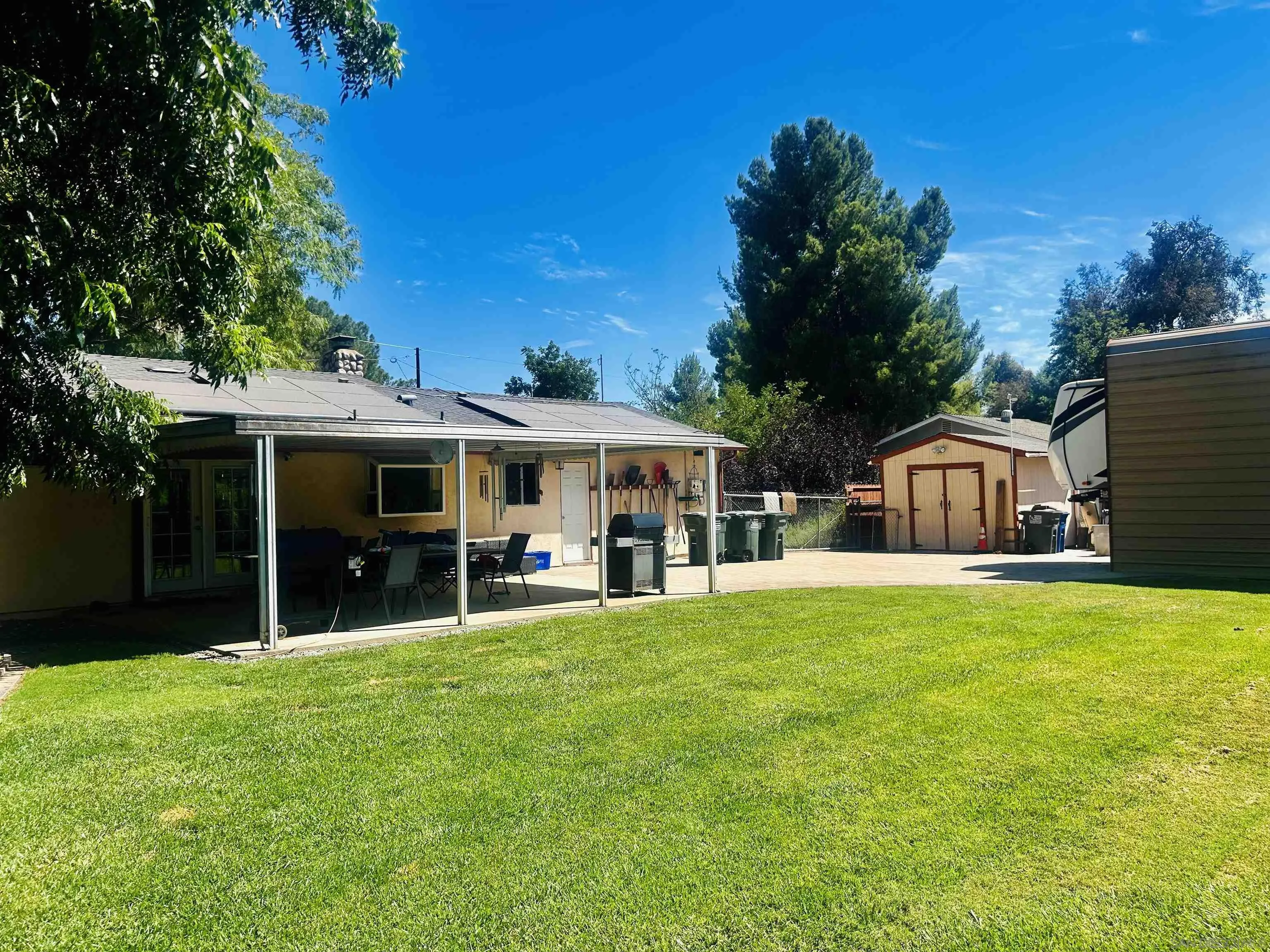 https://cdn.realtyfeed.com/cdn/127/260018343/b7d4acceac23c0e81f1e5b590df25737.webp