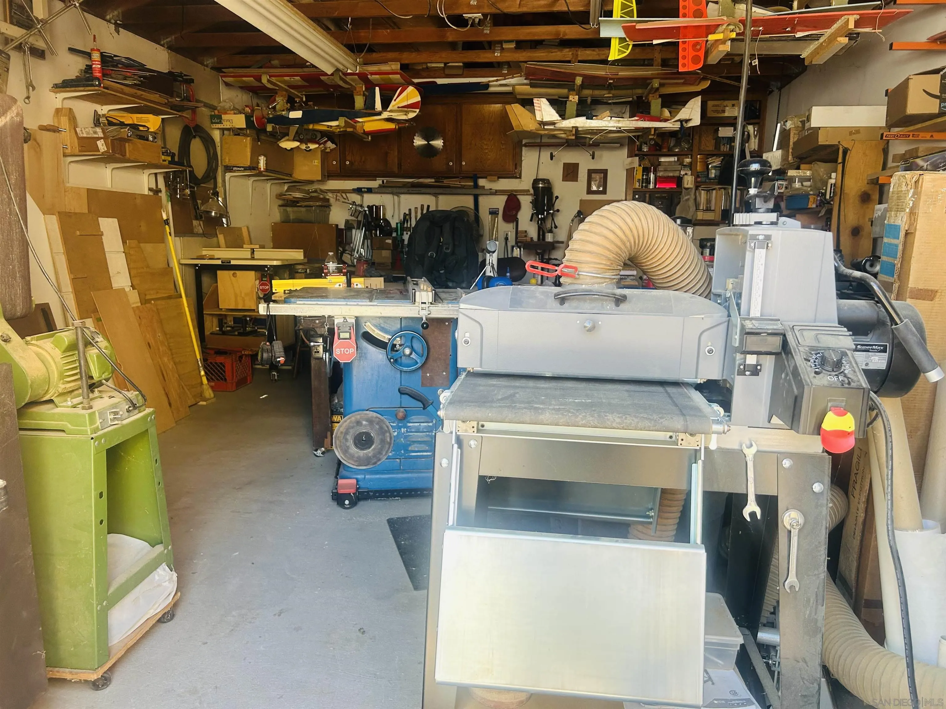 https://cdn.realtyfeed.com/cdn/127/260018343/d8a18685af84351dc06904bc8bb5cc63.webp