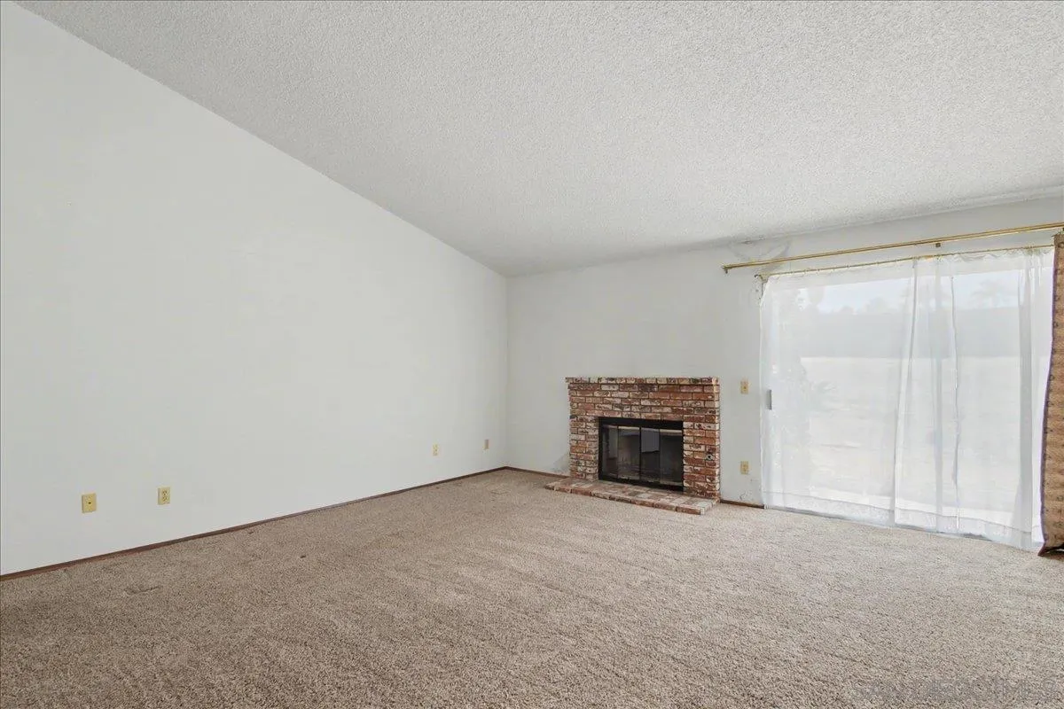 https://cdn.realtyfeed.com/cdn/127/260018346/4f5e5824b78f8465a811c641b567223b.webp