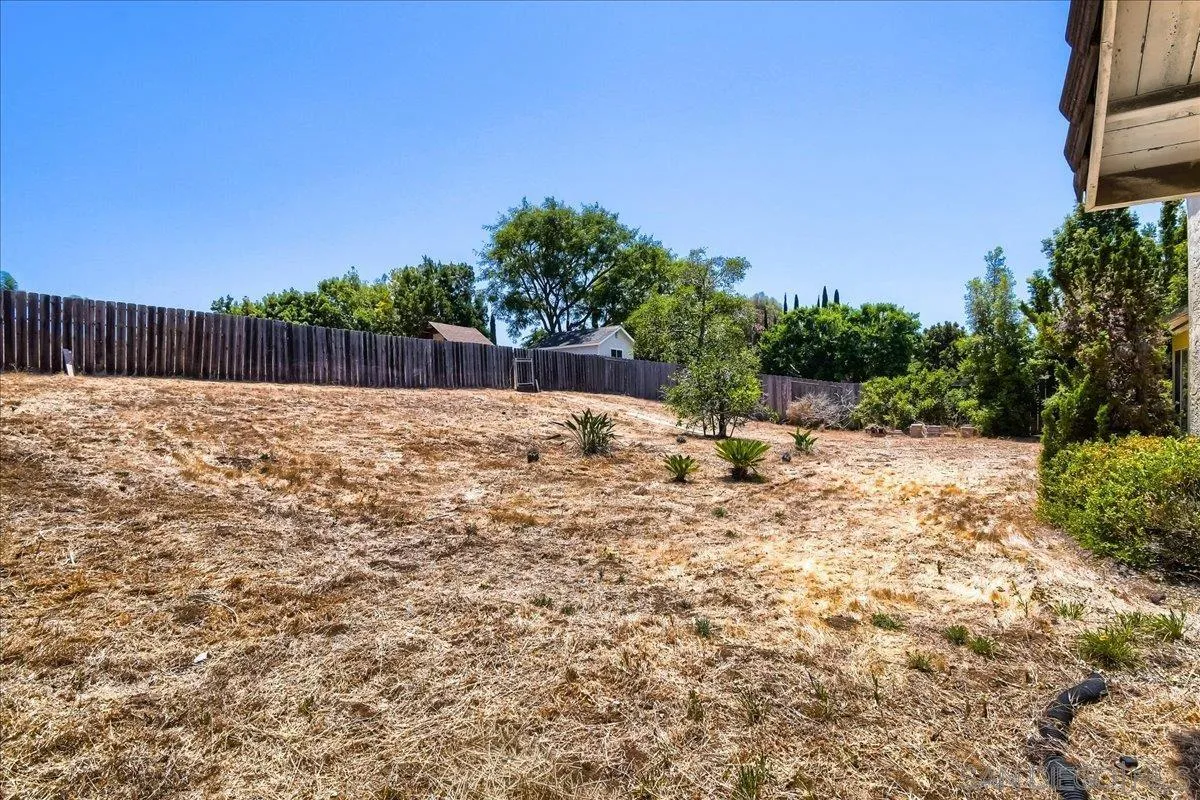 https://cdn.realtyfeed.com/cdn/127/260018346/549aecb653d01f2a573b1b053123fbb5.webp