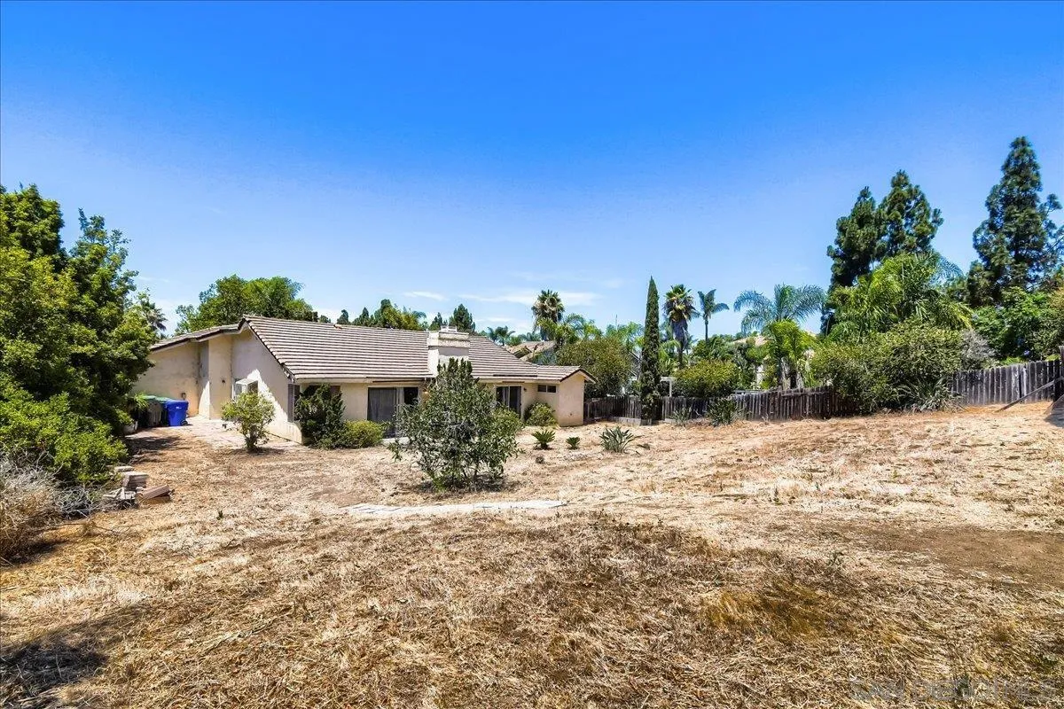https://cdn.realtyfeed.com/cdn/127/260018346/9200cda35fecc7e11867650375312789.webp