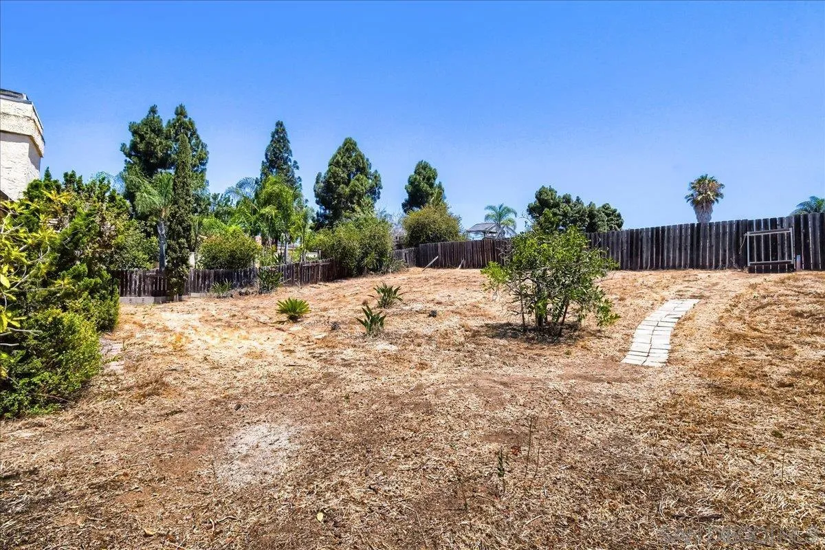 https://cdn.realtyfeed.com/cdn/127/260018346/d1a84825911916915faa729ac4caa22a.webp