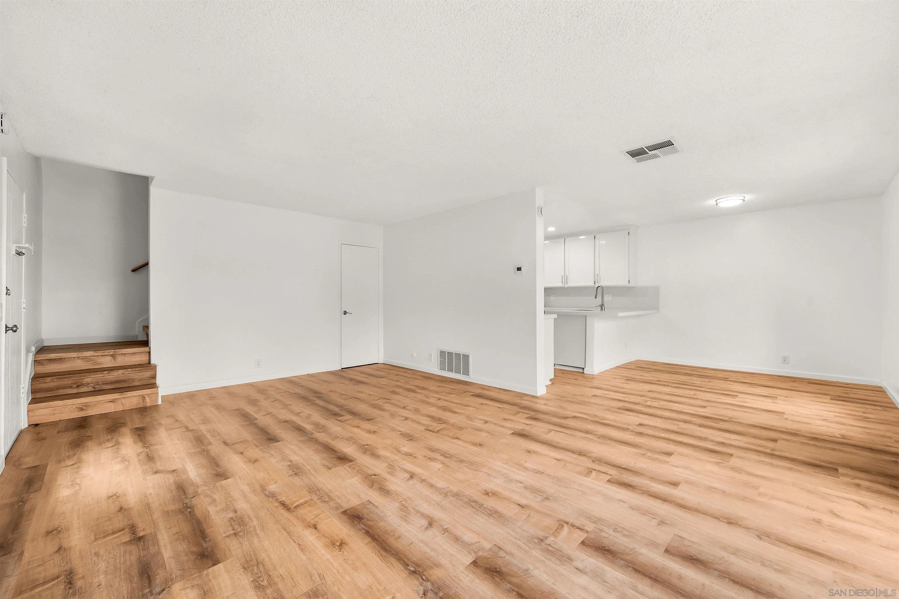 2366 Adirondack Row Unit 6, San Diego, CA 92139 - Photo 3 of 19, San Diego, CA