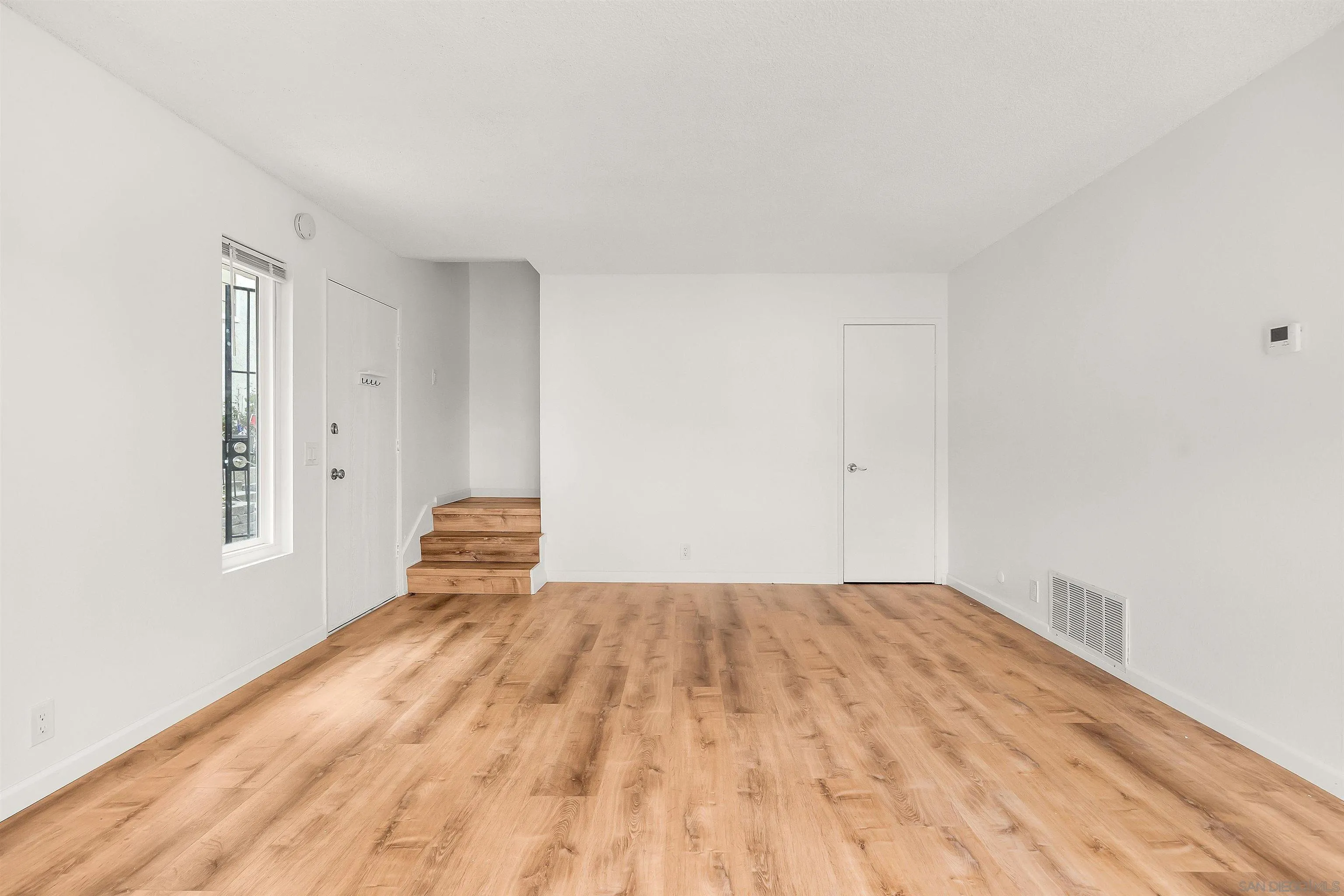 2366 Adirondack Row Unit 6, San Diego, CA 92139 - Photo 4 of 19, San Diego, CA
