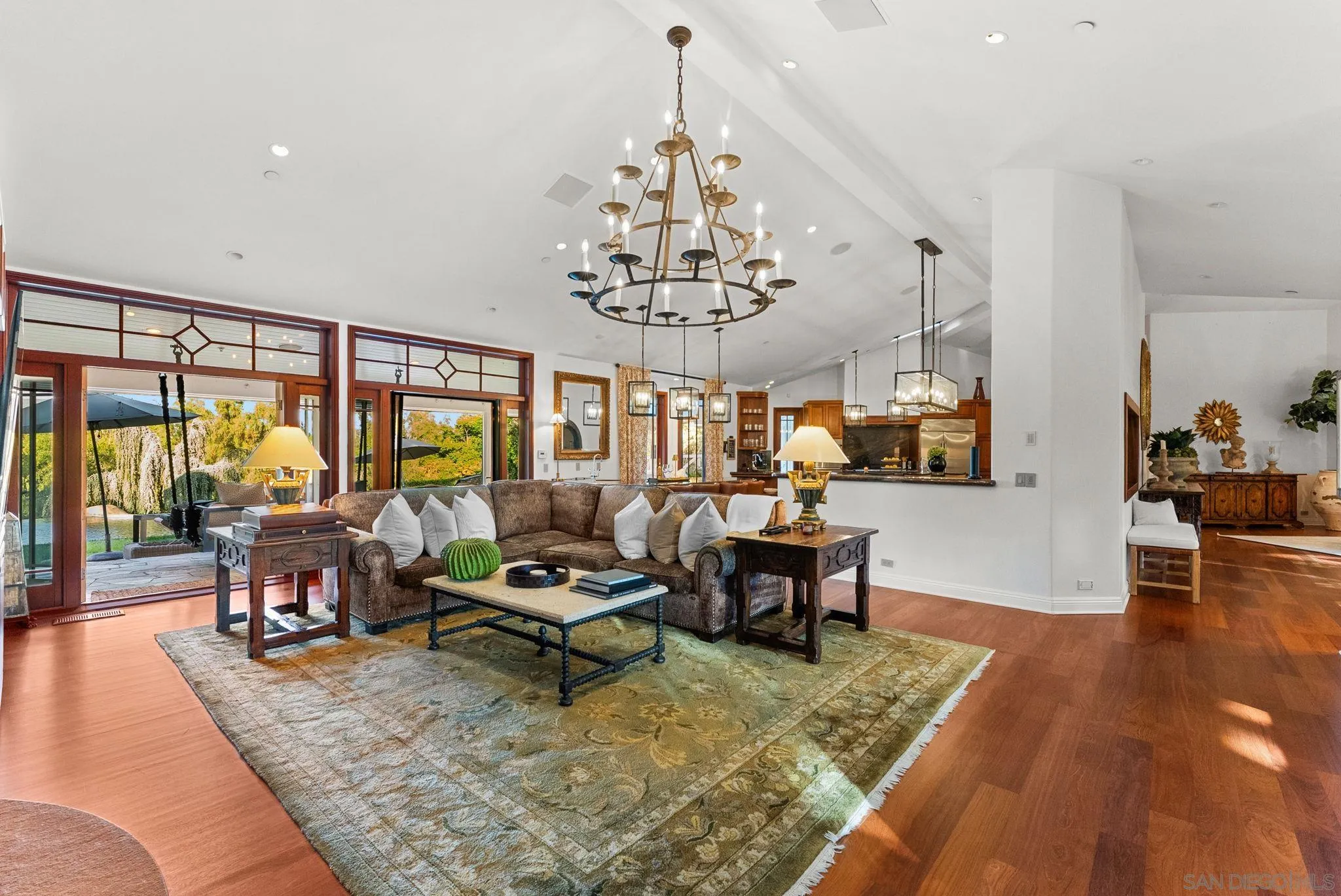 https://cdn.realtyfeed.com/cdn/127/260018355/3e61ed85256547eee6f25bcb2068a323.webp