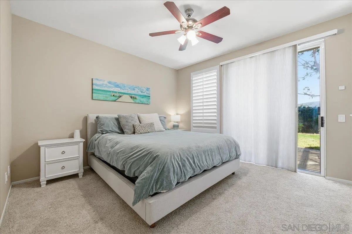 https://cdn.realtyfeed.com/cdn/127/260018360/caf0979f255194e8e2fc8e9cad0c4dc7.webp
