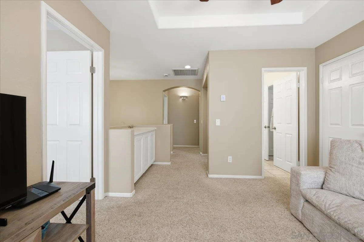 https://cdn.realtyfeed.com/cdn/127/260018360/eae0cc464b1eb6273a3ff04e4ace7290.webp