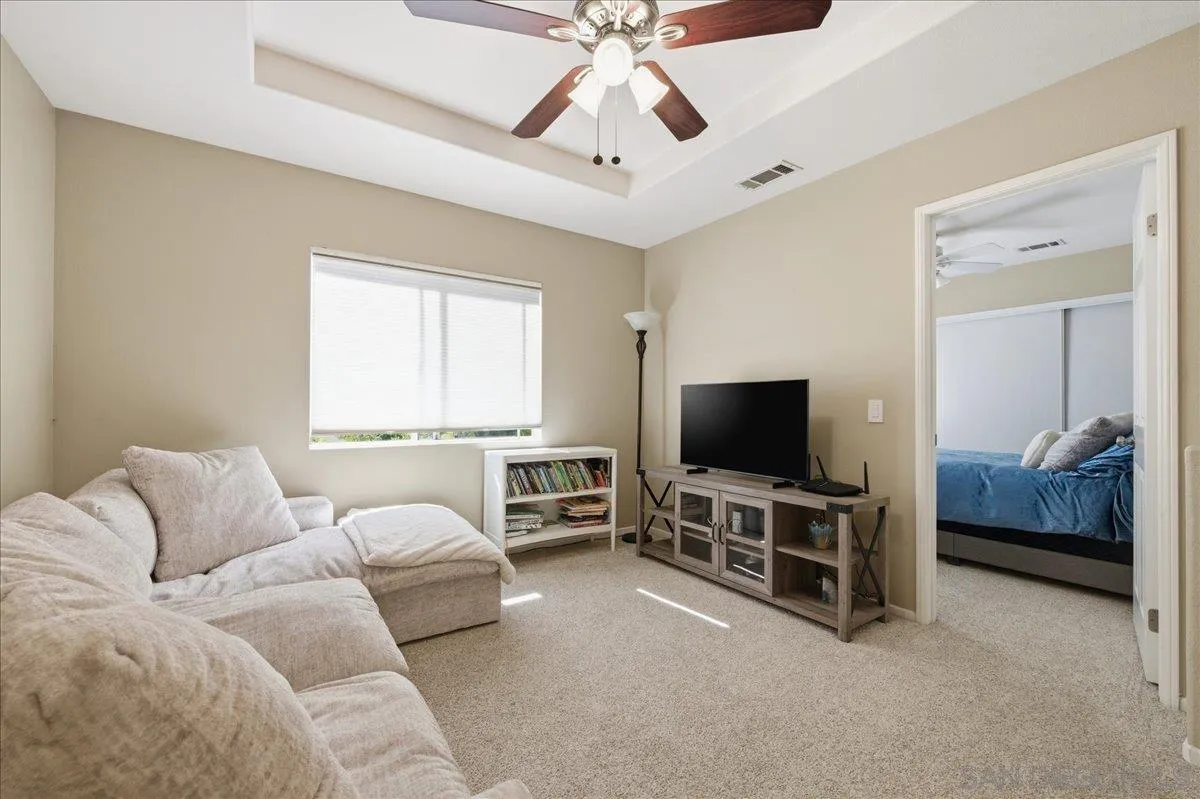 https://cdn.realtyfeed.com/cdn/127/260018360/f8a859dc8ffea9efd94100fc68dda5f0.webp