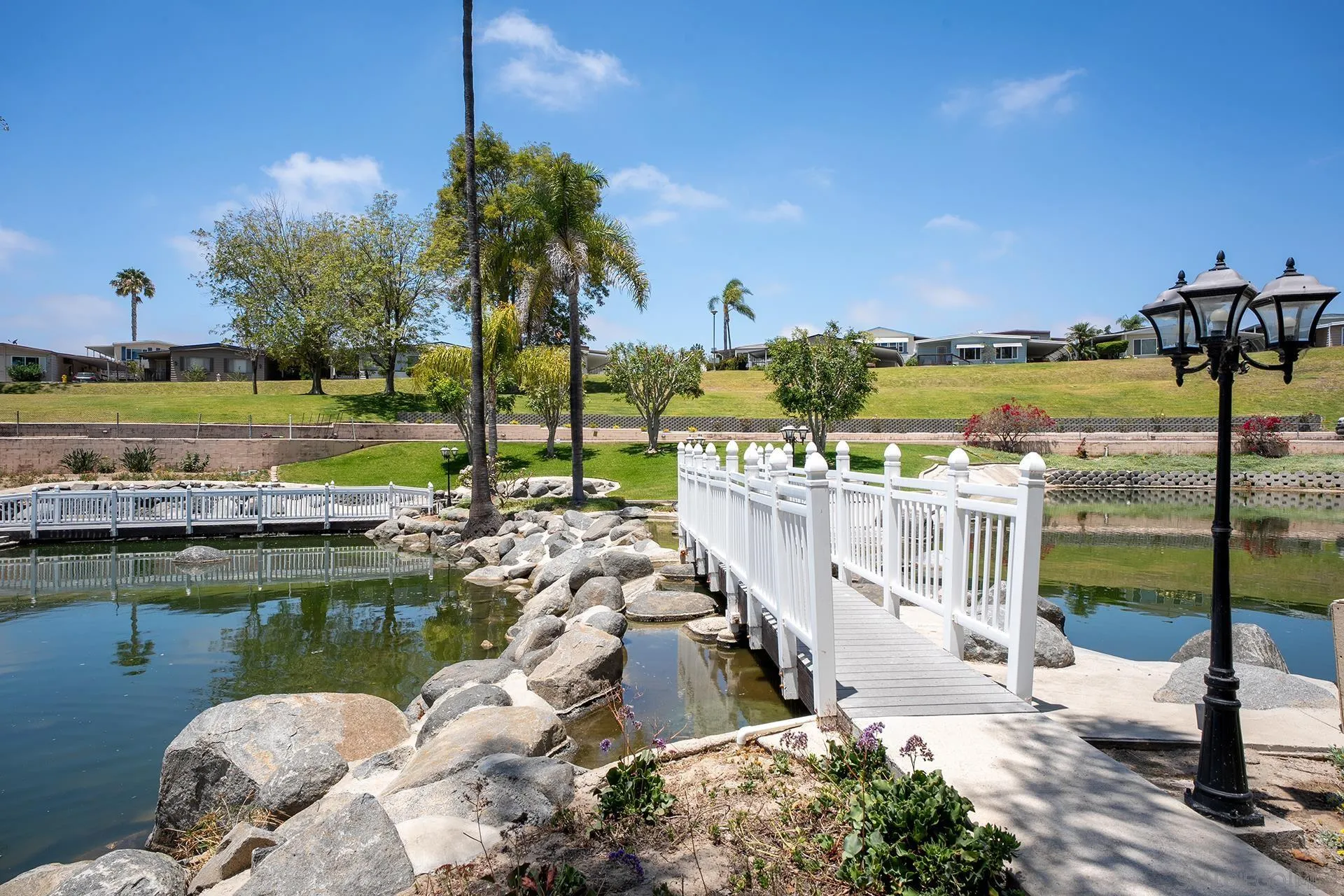 https://cdn.realtyfeed.com/cdn/127/260018362/3befbc076362ceee8d54c847d241626c.webp