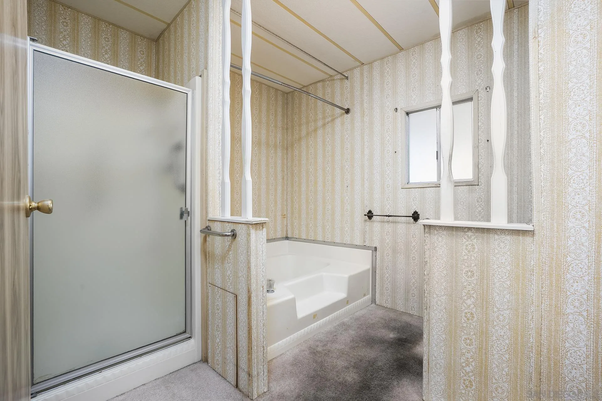 https://cdn.realtyfeed.com/cdn/127/260018362/9076fc89b2c006c89c6a9dcd9cc7346e.webp