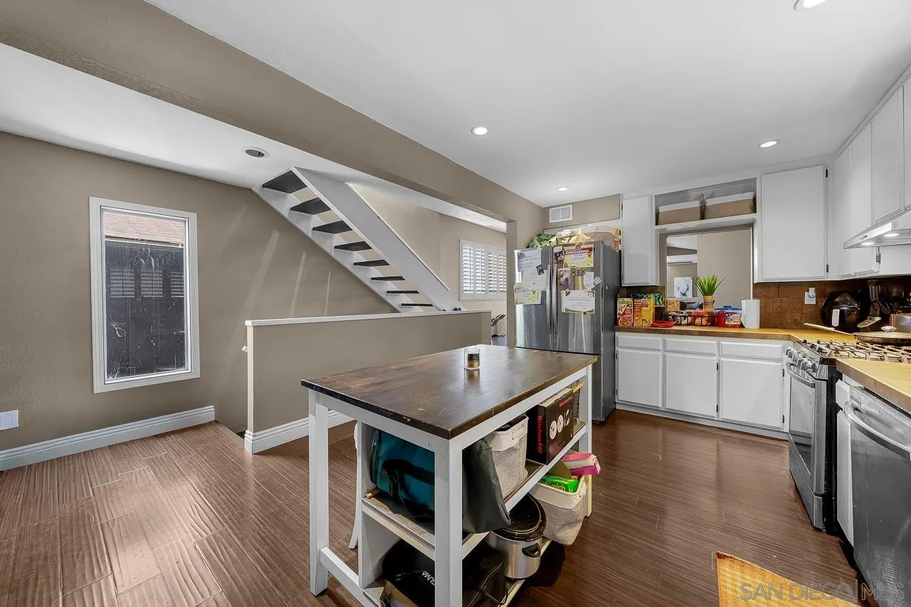 https://cdn.realtyfeed.com/cdn/127/260018367/4bd23762e7fa636de9d917486dbfcbf7.webp