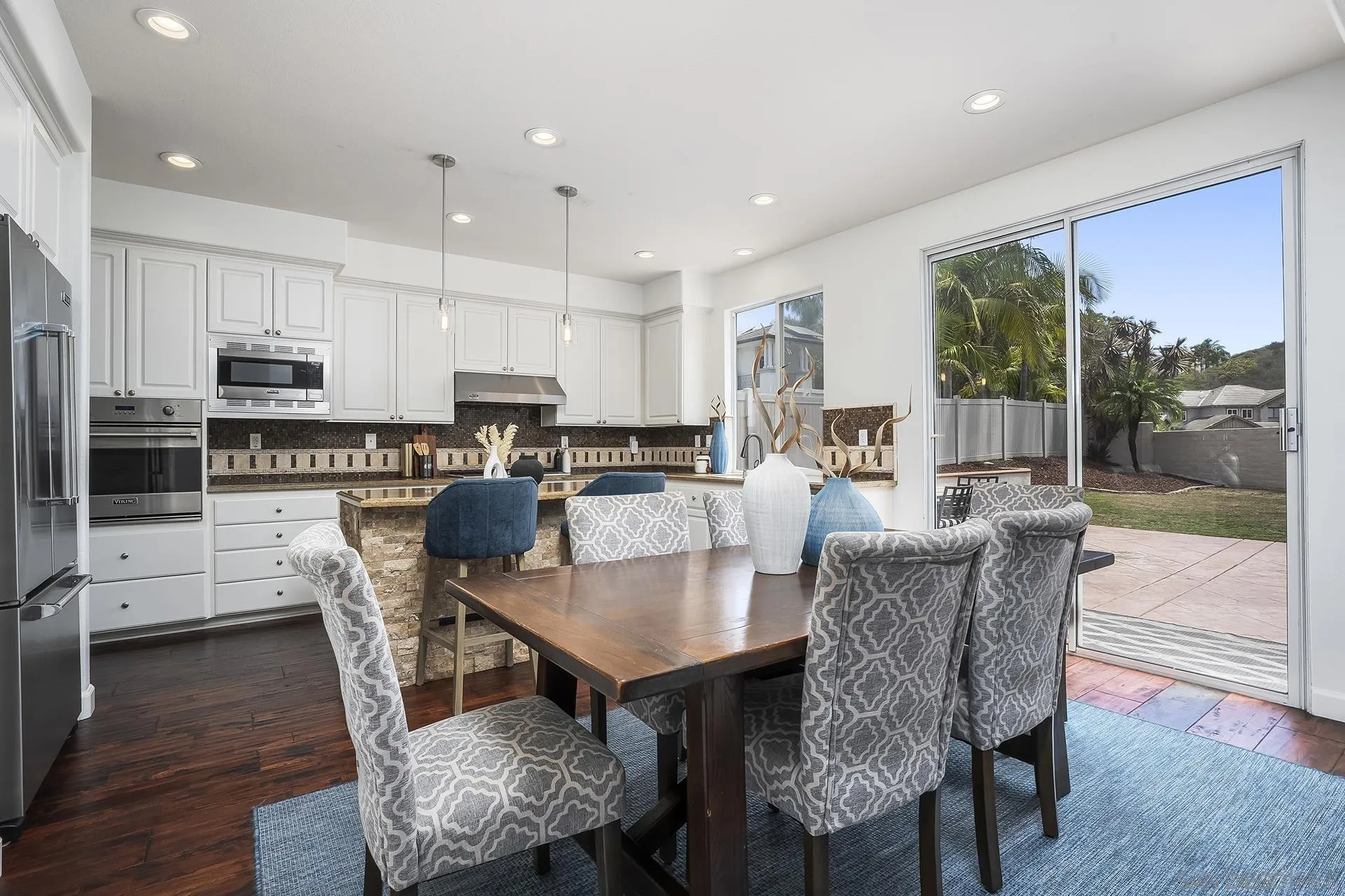 https://cdn.realtyfeed.com/cdn/127/260018374/5332267166f1d1dff1b79416ca574110.webp