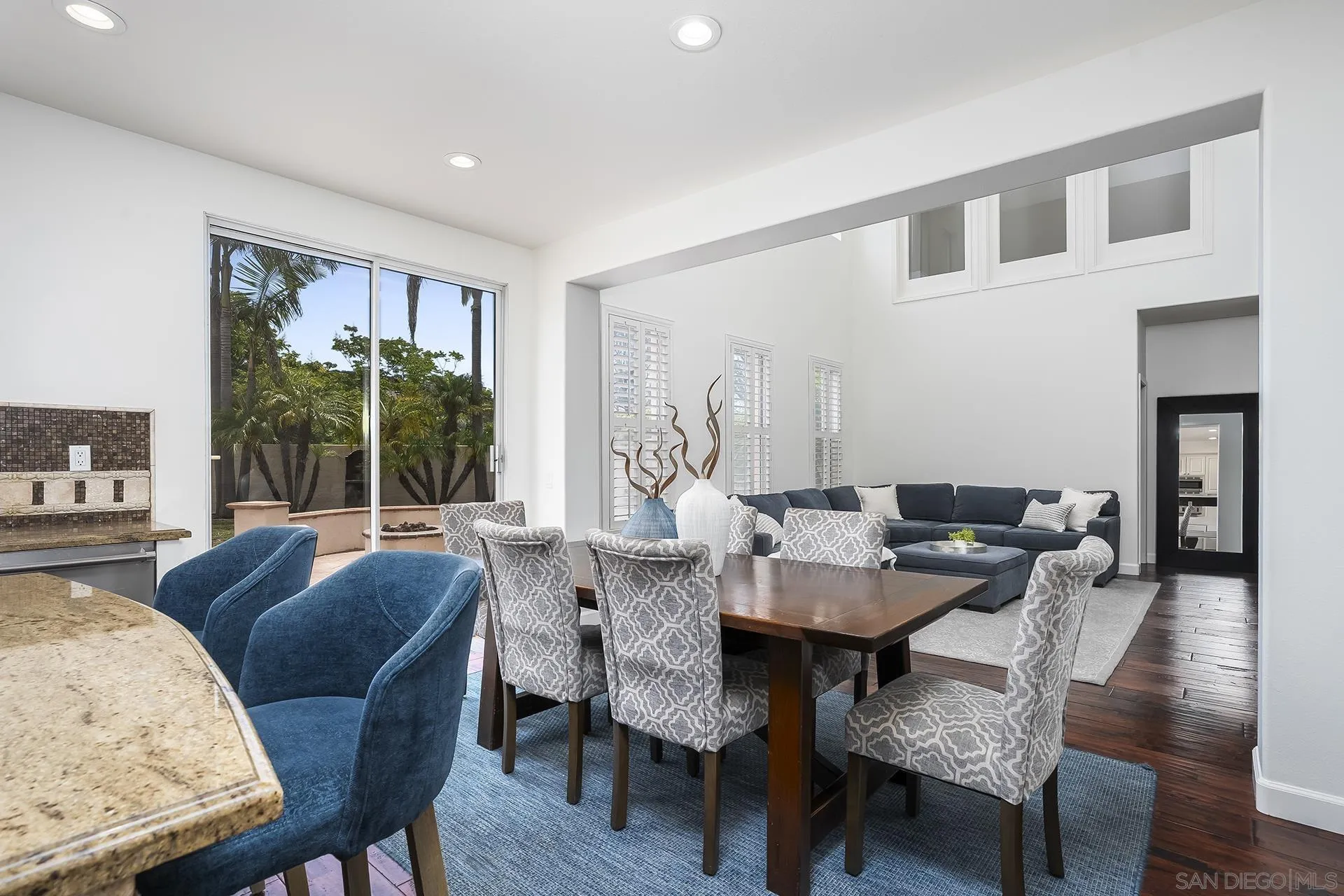 https://cdn.realtyfeed.com/cdn/127/260018374/a821cce1ac3e16fd7e122ad190e3ec34.webp
