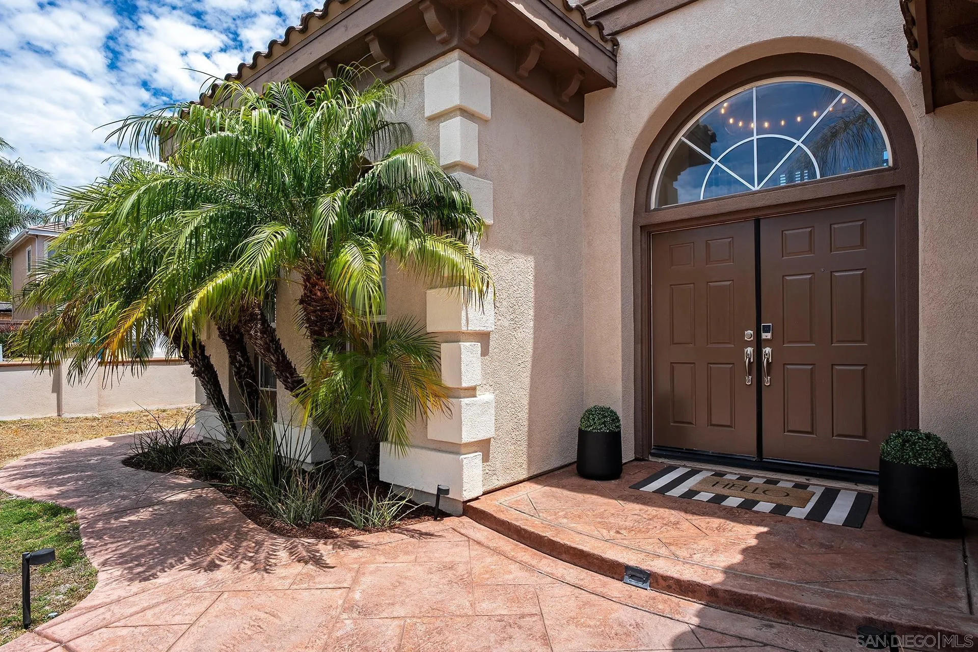 https://cdn.realtyfeed.com/cdn/127/260018374/f523db04a895a21f489db7c390e5cb15.webp