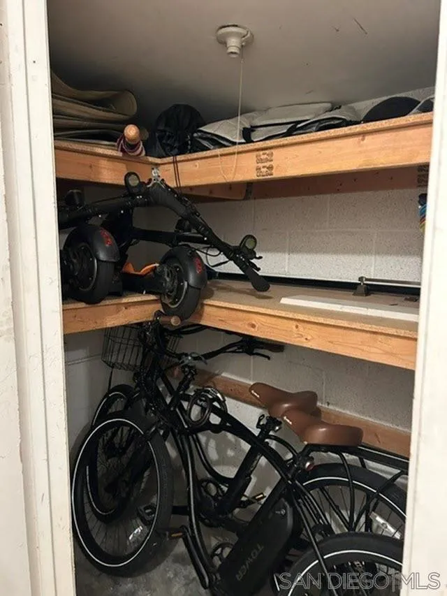 https://cdn.realtyfeed.com/cdn/127/260018376/1144d3e6447d405f89e18cabc3835d66.webp