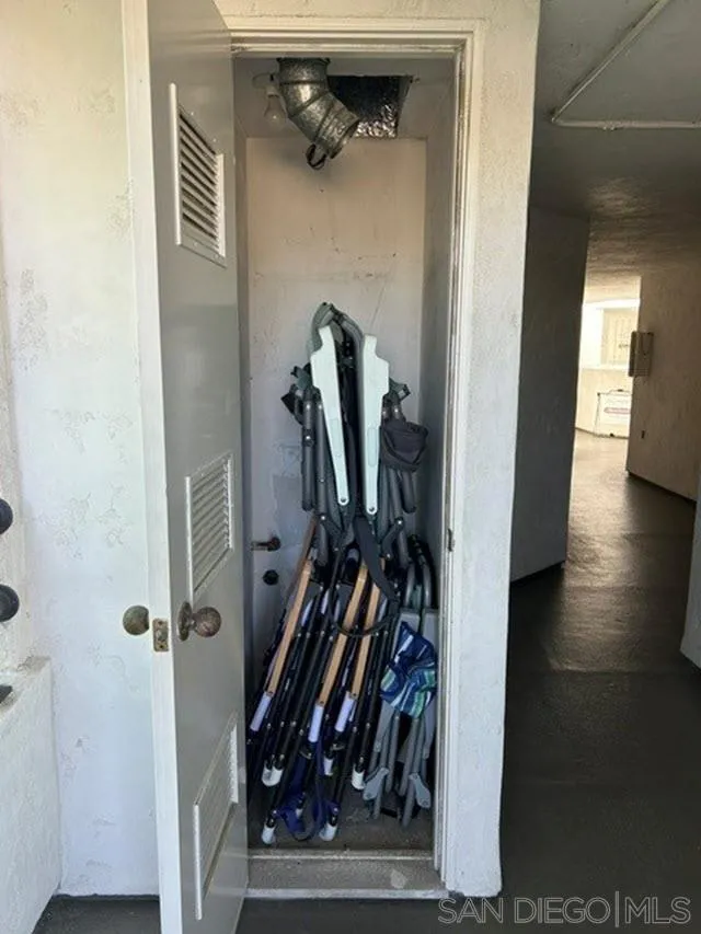 https://cdn.realtyfeed.com/cdn/127/260018376/62f1dfad45109e6dad597444b9977cc2.webp