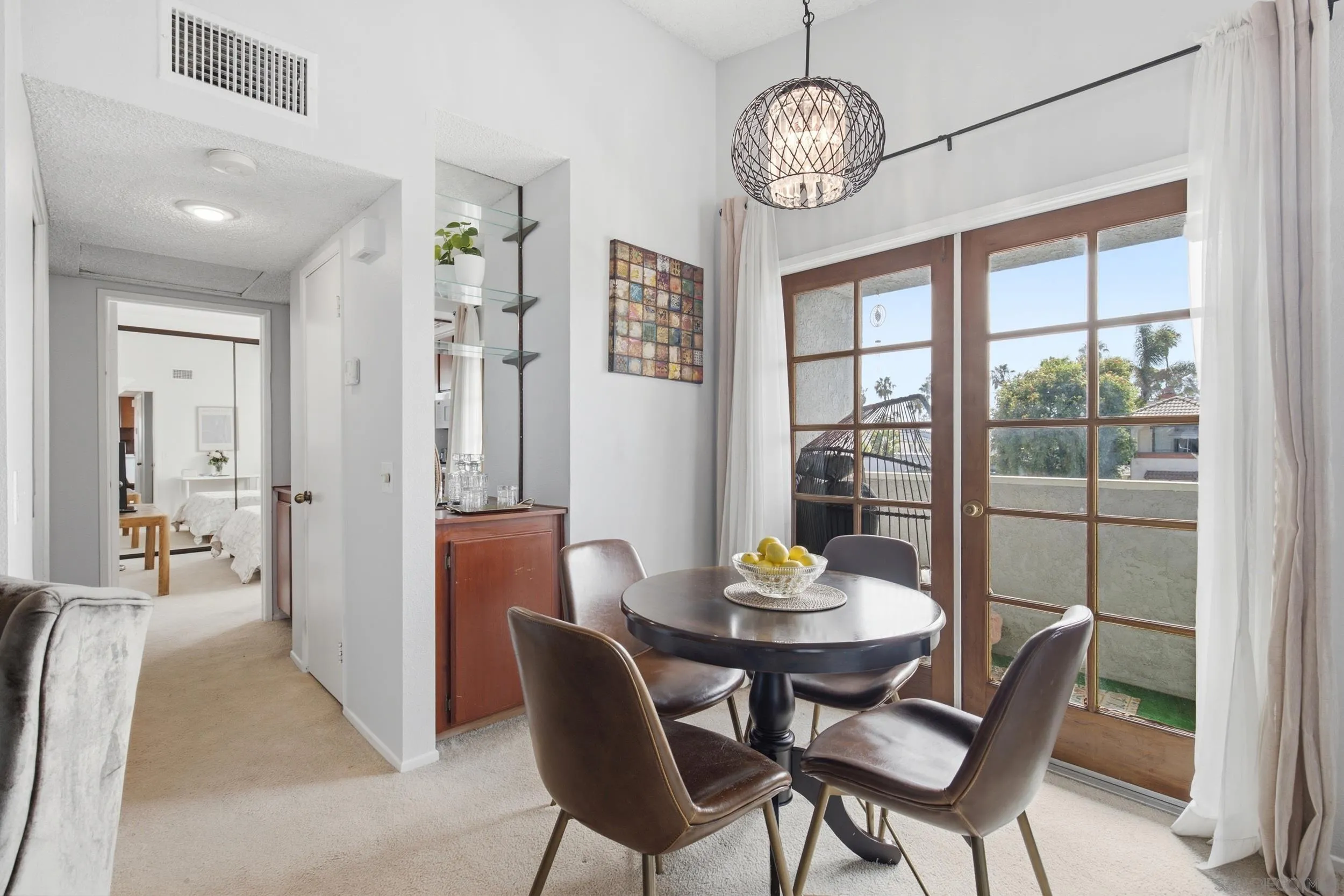 https://cdn.realtyfeed.com/cdn/127/260018379/8004e82be51578c025366484ca58e39b.webp