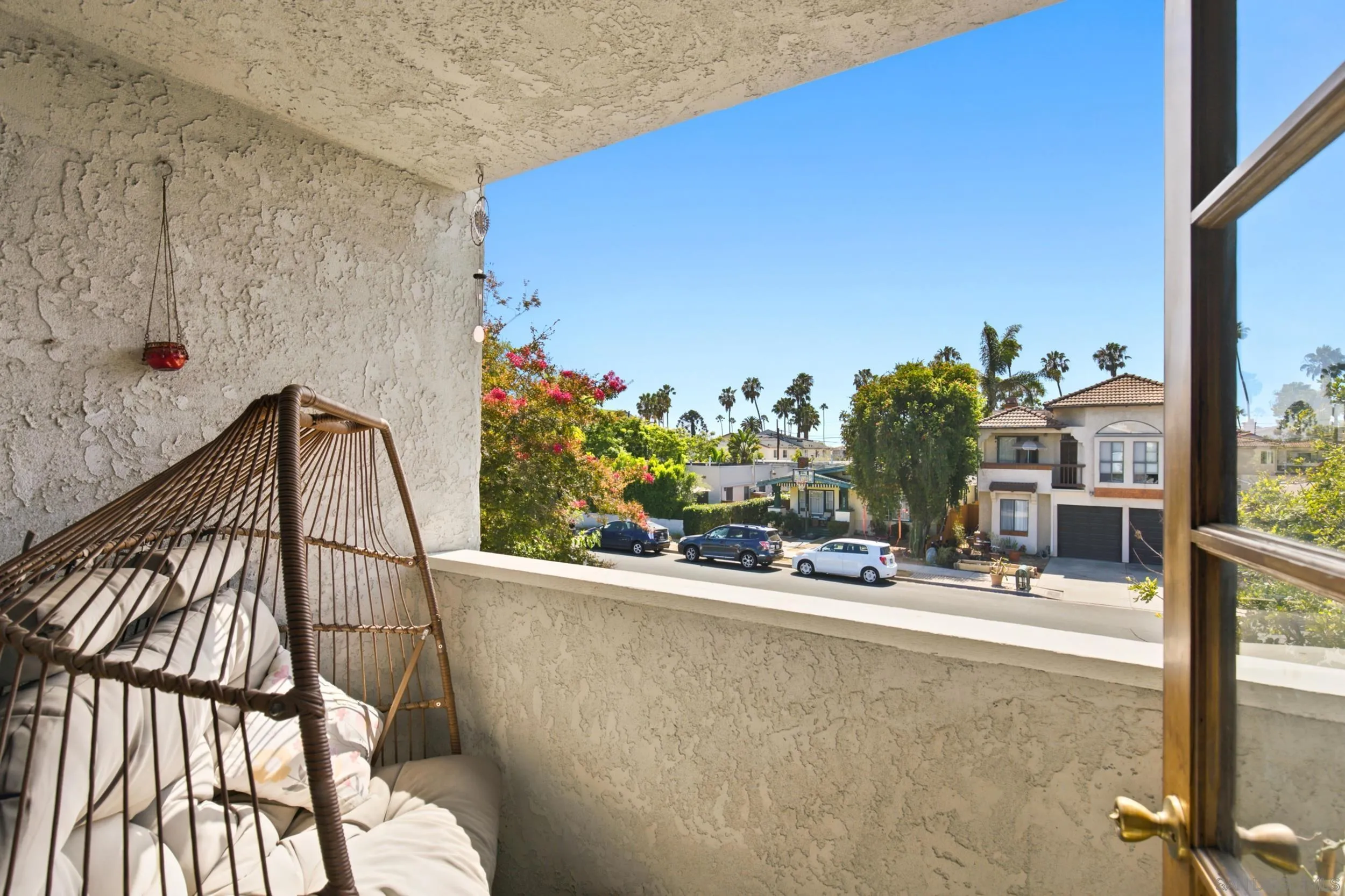 https://cdn.realtyfeed.com/cdn/127/260018379/b7e187140cd7ea6e55f4b540d5ebe741.webp