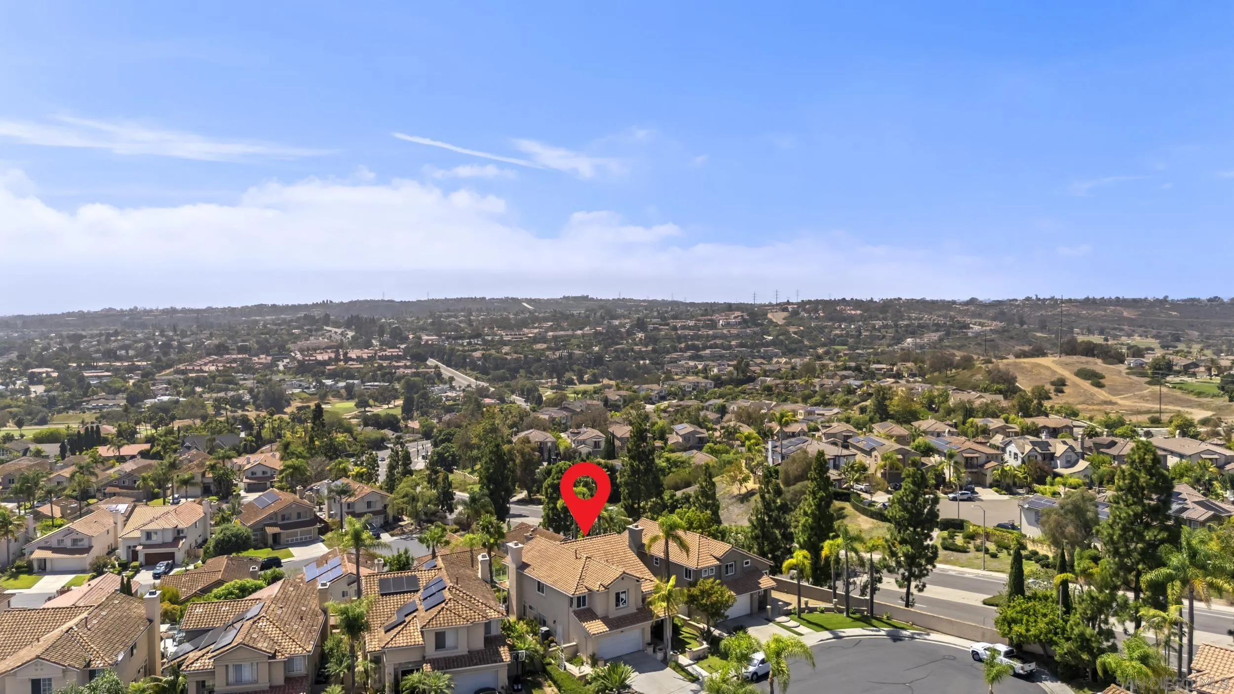 https://cdn.realtyfeed.com/cdn/127/260018388/353edf5ce6fb7cacd3fd23aa4942ad54.webp