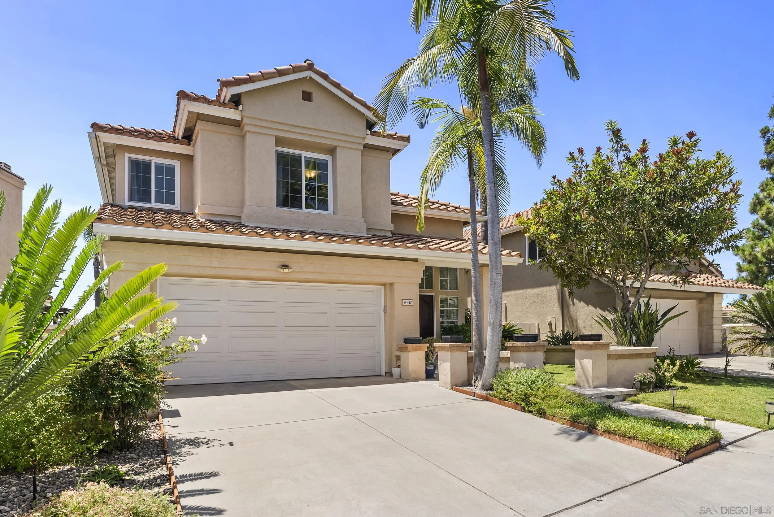 https://cdn.realtyfeed.com/cdn/127/260018388/8f968d4f2fb886b23cb14971f25b94d5.webp