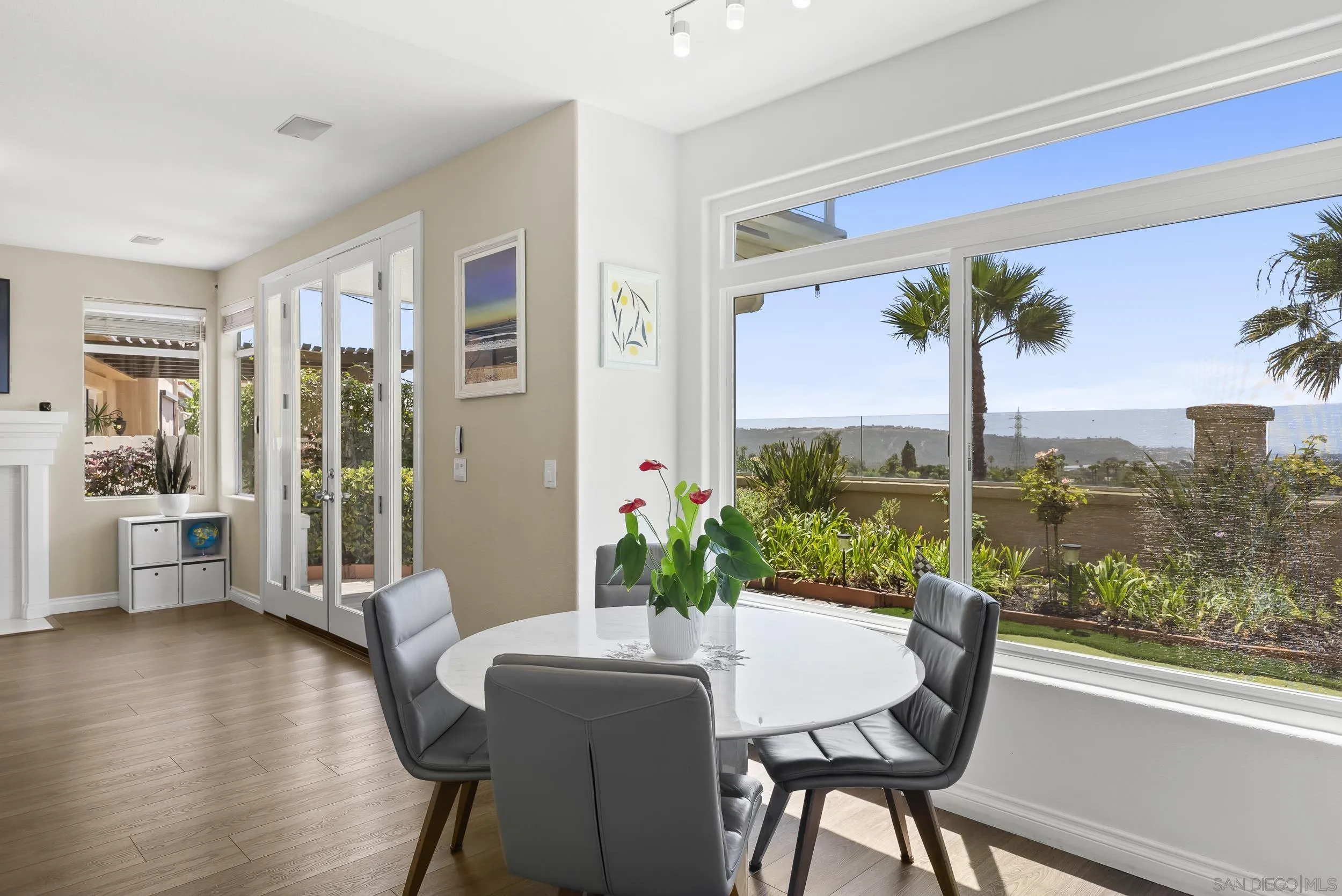 https://cdn.realtyfeed.com/cdn/127/260018388/959fd376991979cec122c4e738ac9de9.webp