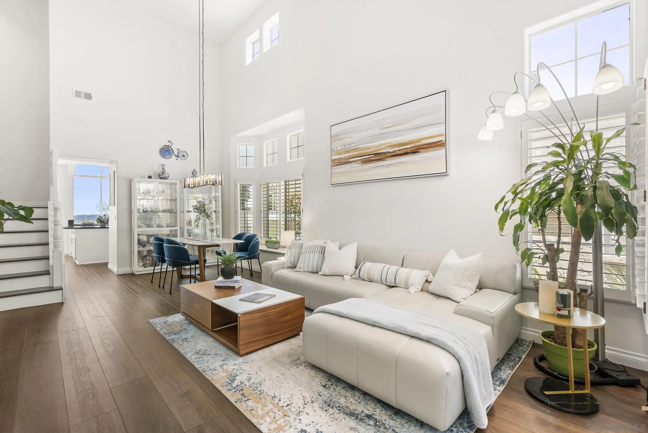 https://cdn.realtyfeed.com/cdn/127/260018388/c9836e9b25b3a68cb1021a2027503e17.webp