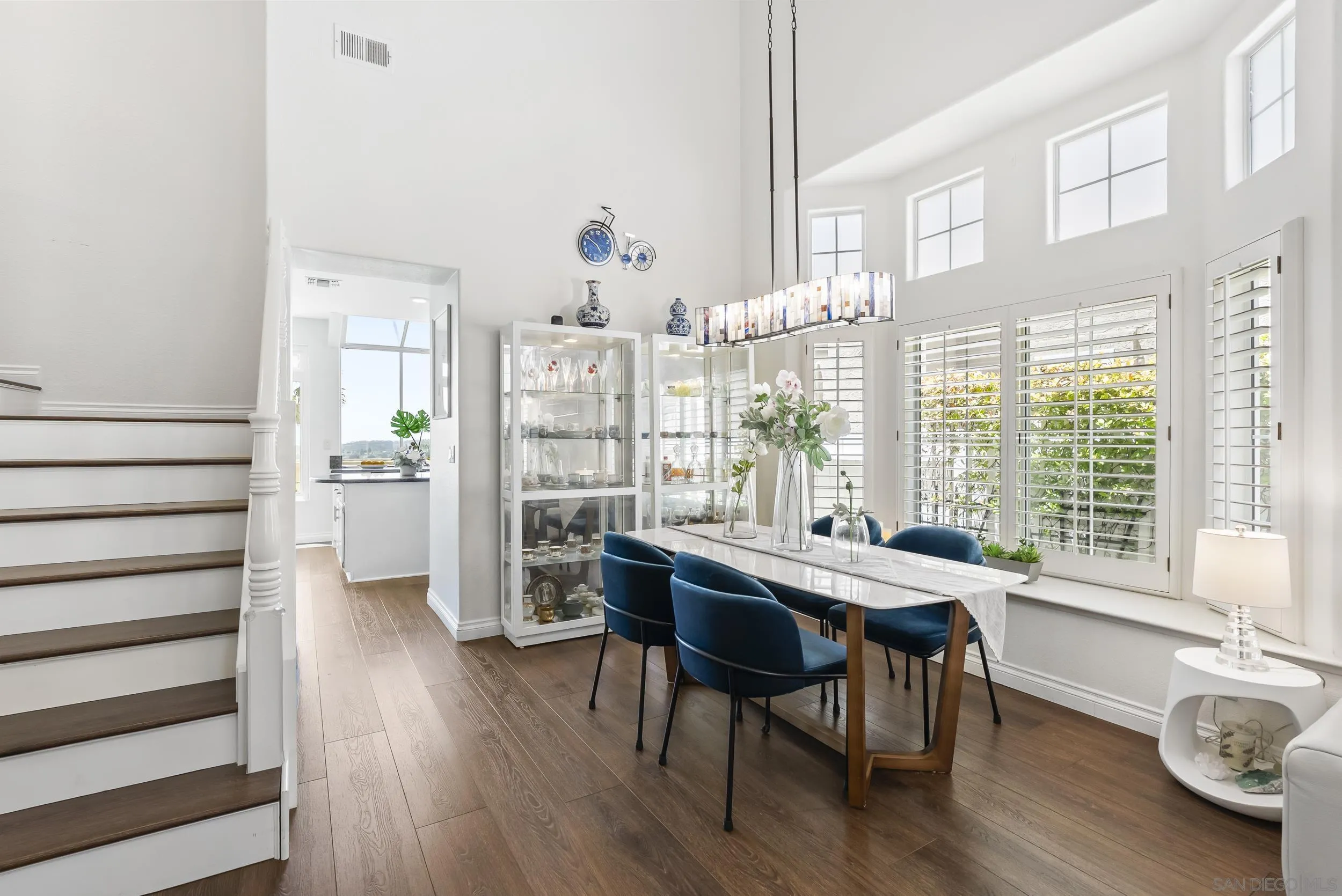 https://cdn.realtyfeed.com/cdn/127/260018388/e2159d8eef474ff524a8e777a2d007ef.webp
