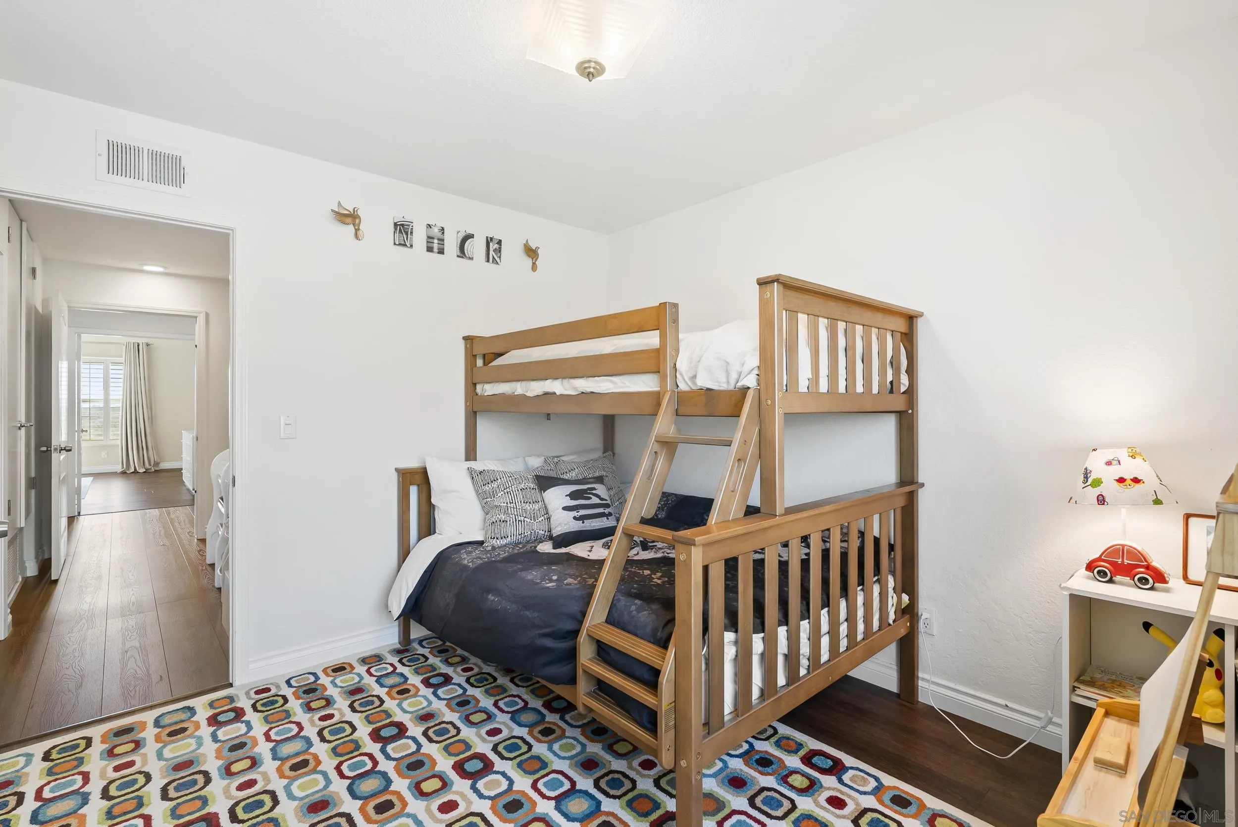 https://cdn.realtyfeed.com/cdn/127/260018388/f1000312d6052bbf211d15f1cd7d40eb.webp