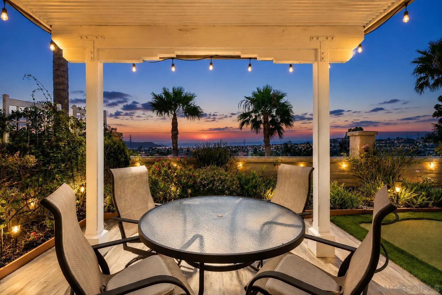 https://cdn.realtyfeed.com/cdn/127/260018388/fb8d33d1ae2ff60becc1fb454c7ed74d.webp