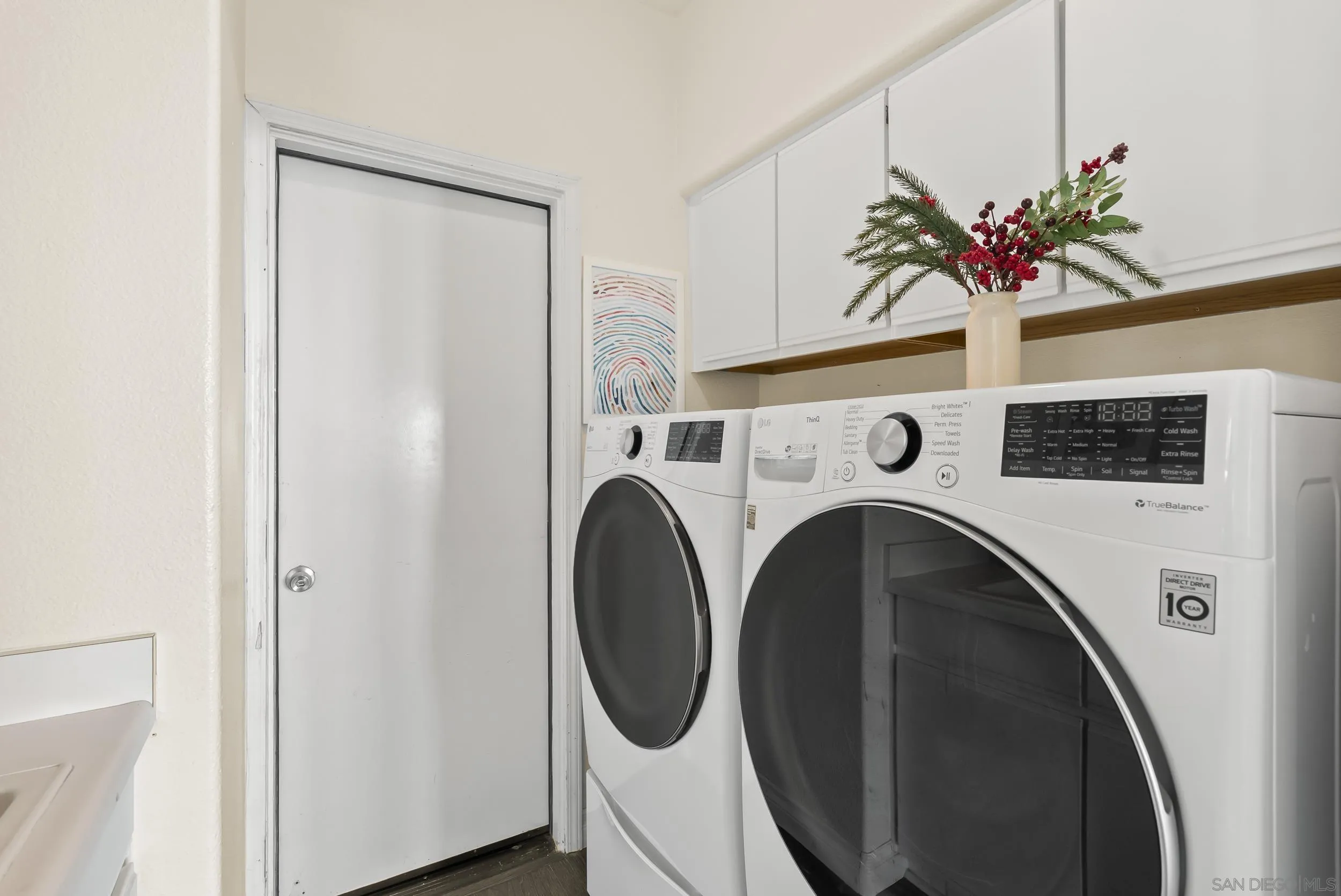 https://cdn.realtyfeed.com/cdn/127/260018388/fc65778a8e9cf09313b7fc53acf70526.webp