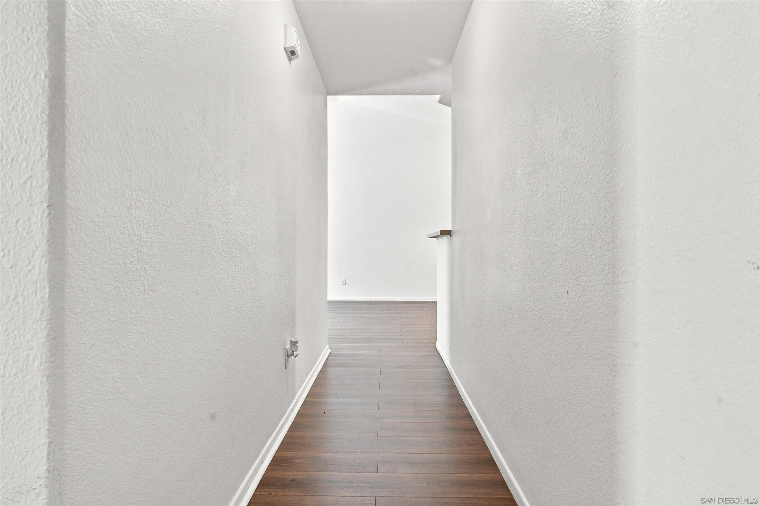 Photo #16: 260018391 Listing: Photo #16