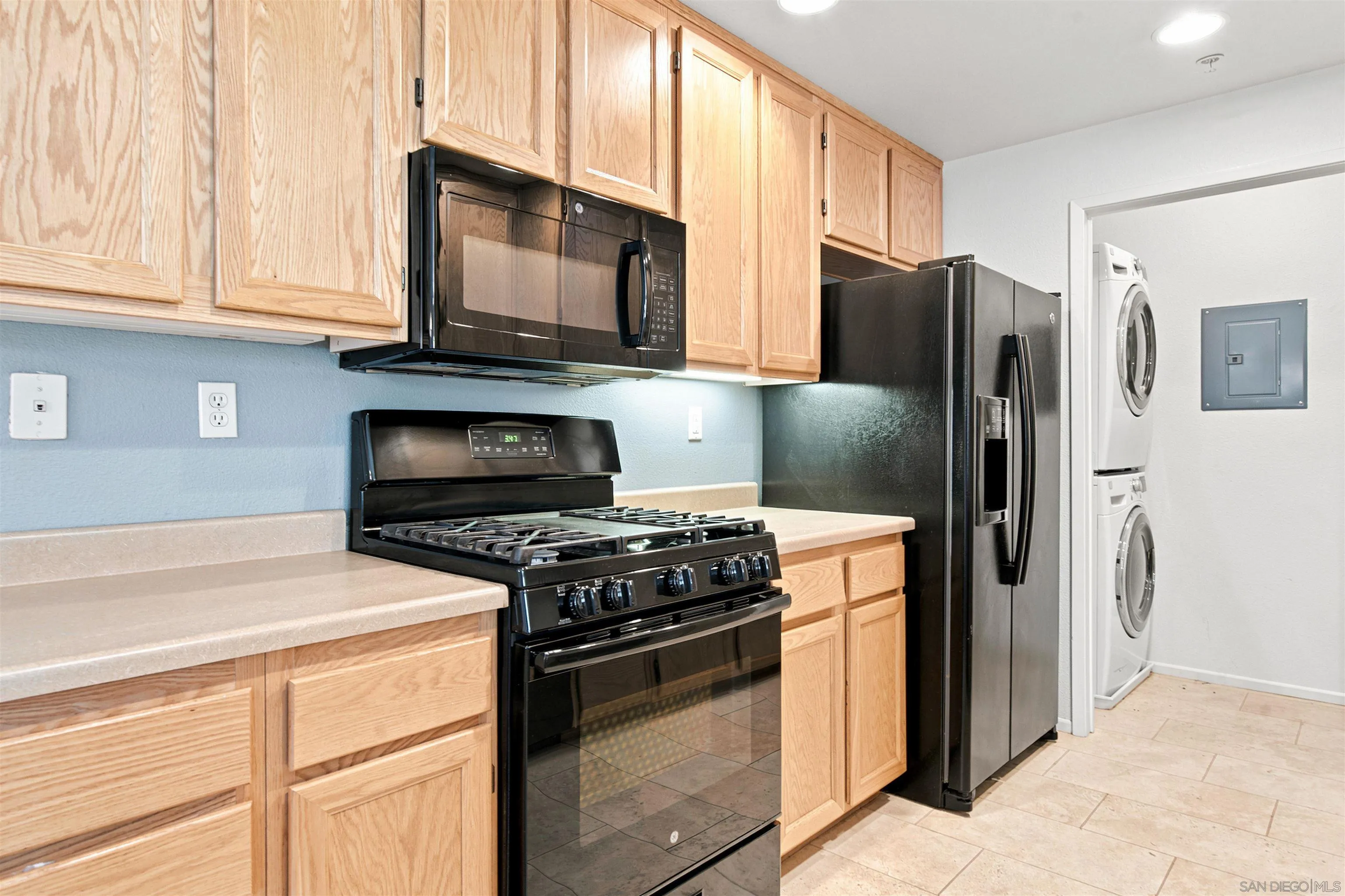 Photo #13: 260018391 Listing: Photo #13