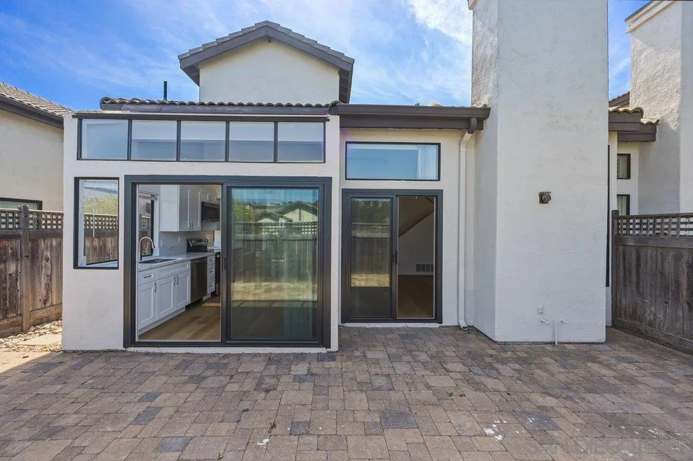 https://cdn.realtyfeed.com/cdn/127/260018392/1688f82fb4b94b55b557fdb7eb09f97e.webp