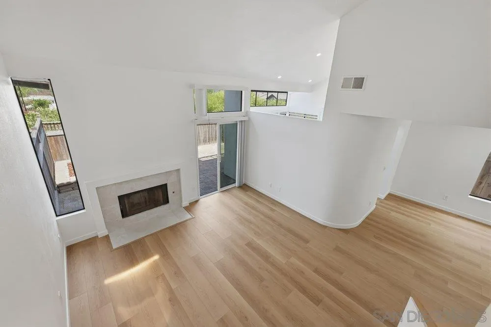 https://cdn.realtyfeed.com/cdn/127/260018392/1c07dda748d886d2dbeb33dd0e01f984.webp