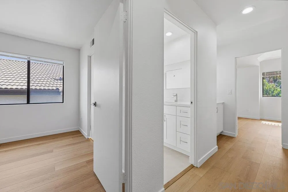 https://cdn.realtyfeed.com/cdn/127/260018392/30247d0b1bf97e1164a711d4e926ea8e.webp