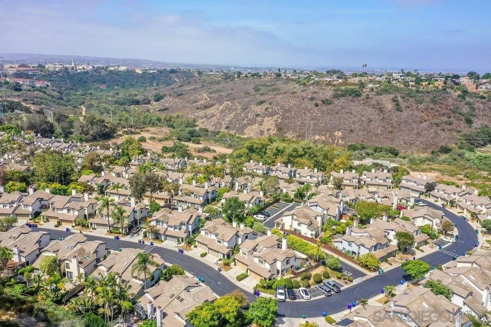https://cdn.realtyfeed.com/cdn/127/260018392/5dbd91b814bd4dc01f1ae12a61516146.webp