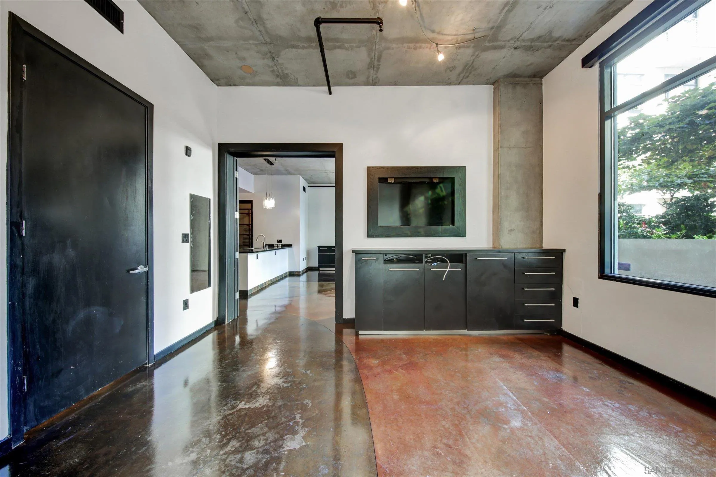 Photo #24: 260018393 Listing: Photo #24