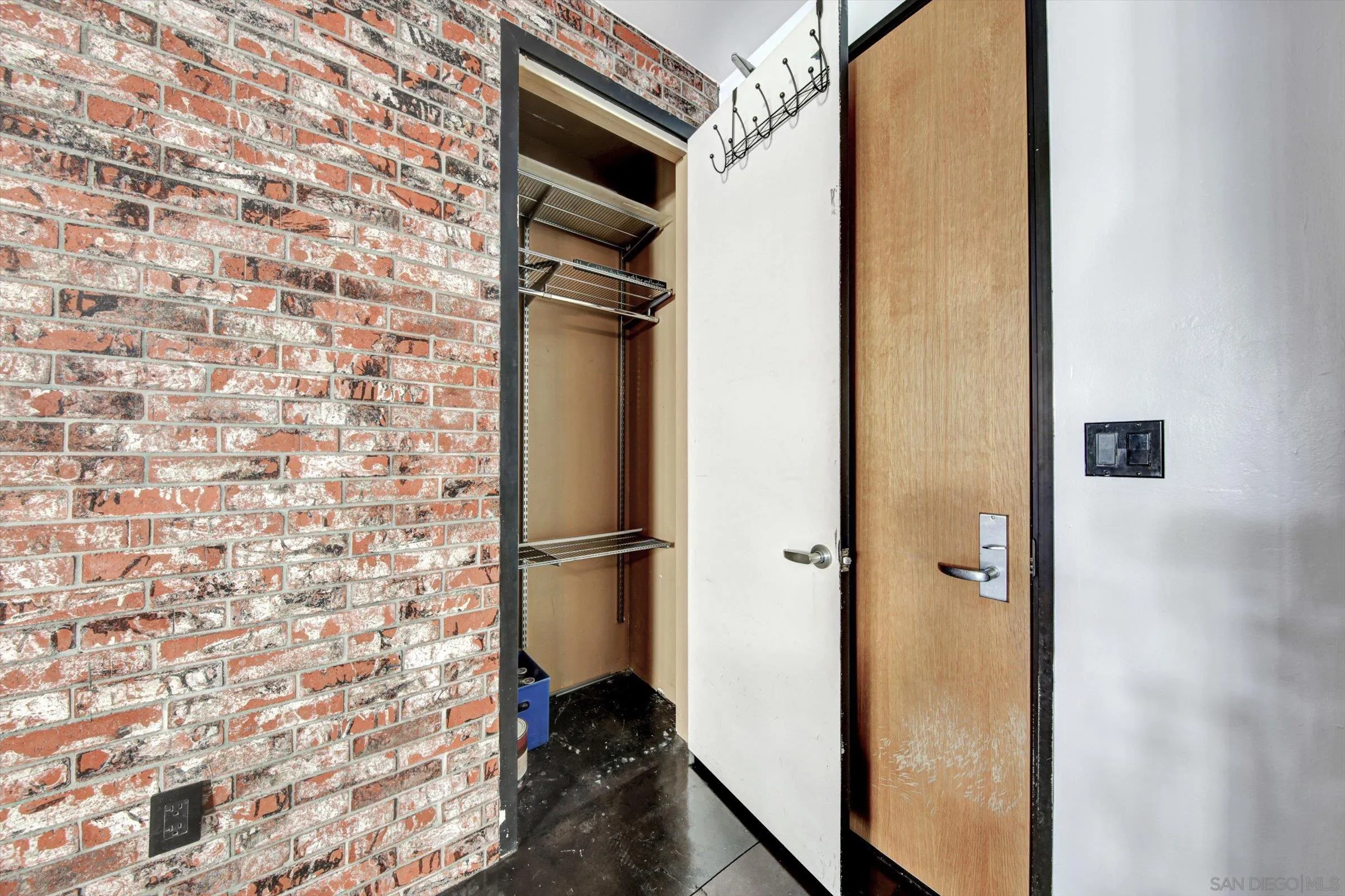 Photo #43: 260018393 Listing: Photo #43