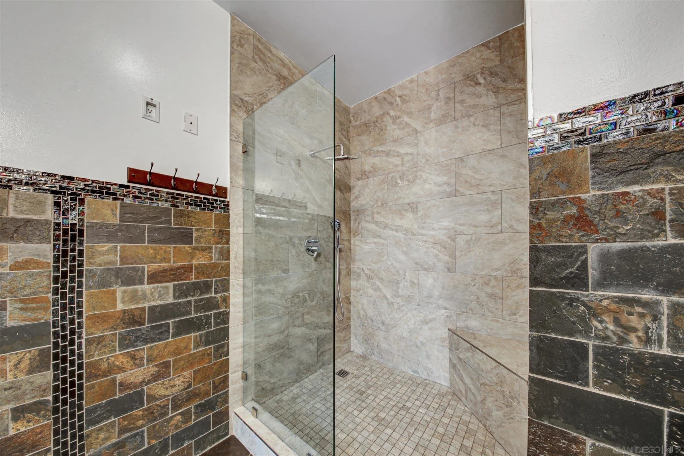 Photo #34: 260018393 Listing: Photo #34