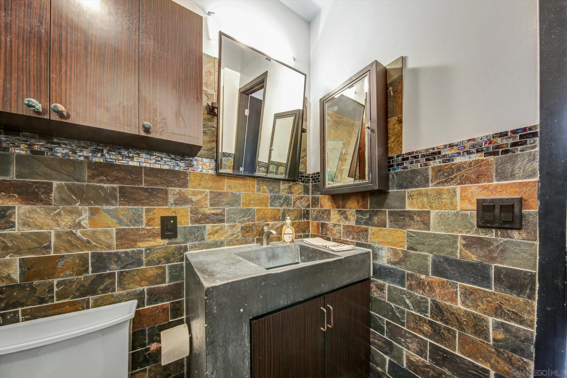 Photo #35: 260018393 Listing: Photo #35