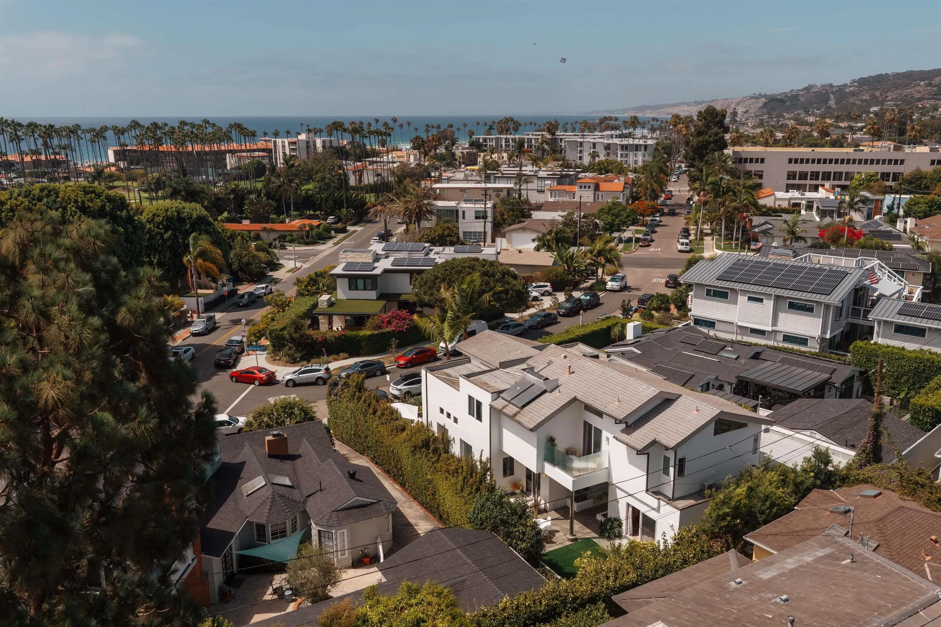 https://cdn.realtyfeed.com/cdn/127/260018396/008137fd46b129f7becd7d4a28976004.webp