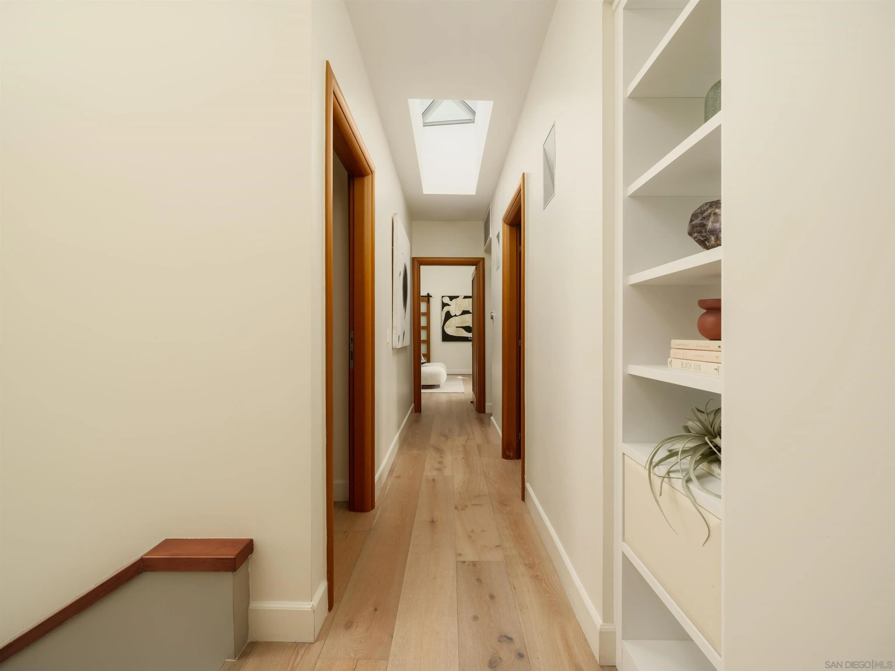 https://cdn.realtyfeed.com/cdn/127/260018396/68d23e956e9d29048904b65a766ff7f5.webp