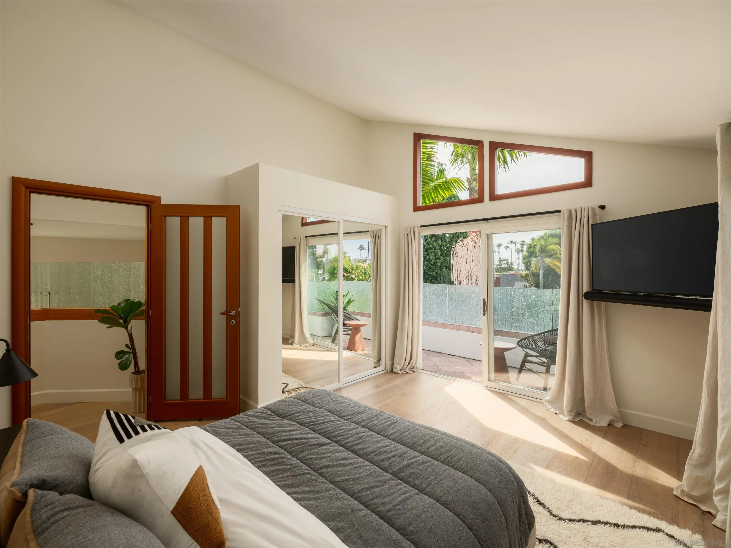 https://cdn.realtyfeed.com/cdn/127/260018396/7896672cce8212ae43eaa24671f61e28.webp