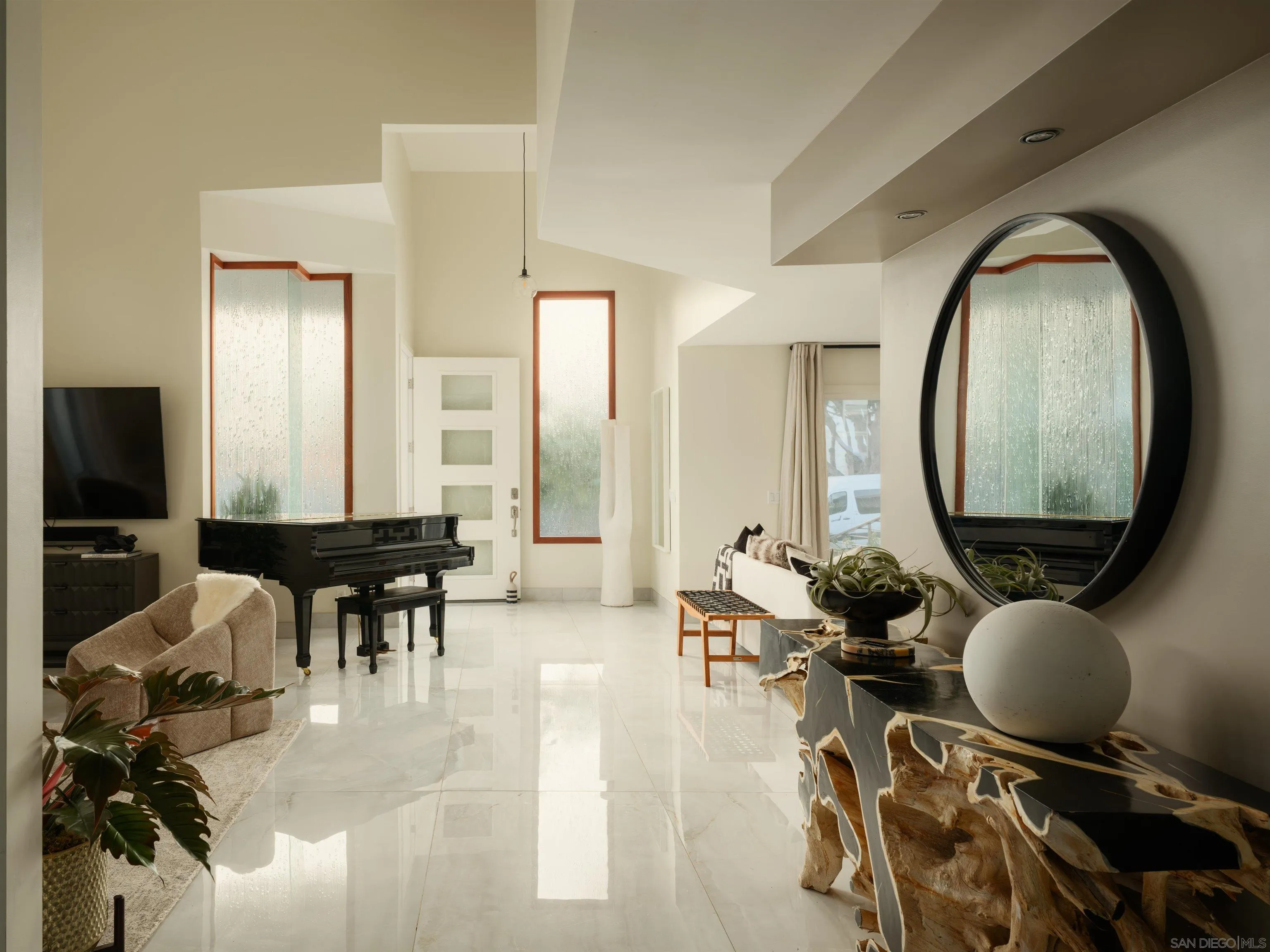 https://cdn.realtyfeed.com/cdn/127/260018396/9d790ed549964eaf10d61c2b684186d7.webp