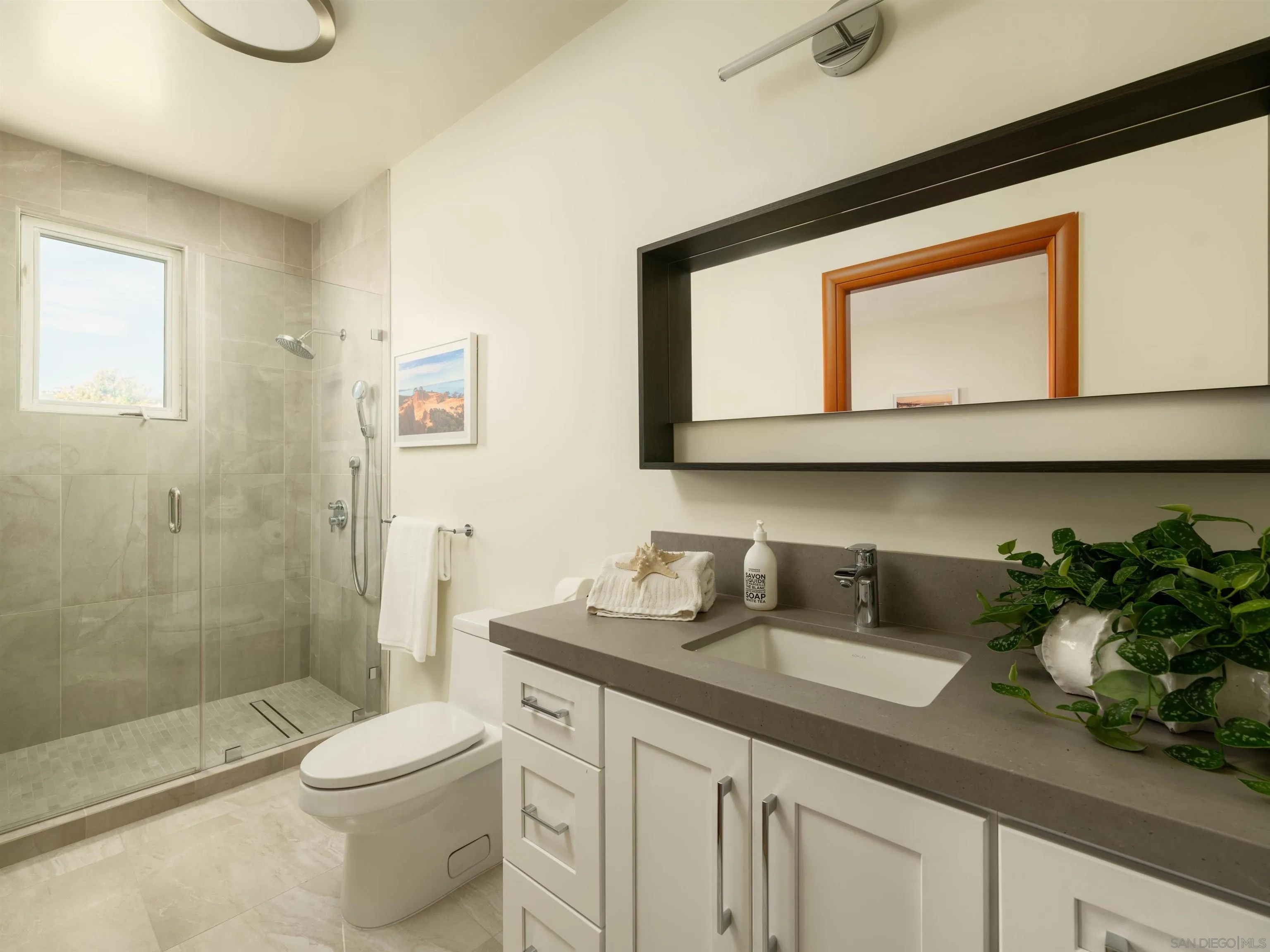 https://cdn.realtyfeed.com/cdn/127/260018396/a28fd5245fbe6ece4dd6311772d11949.webp