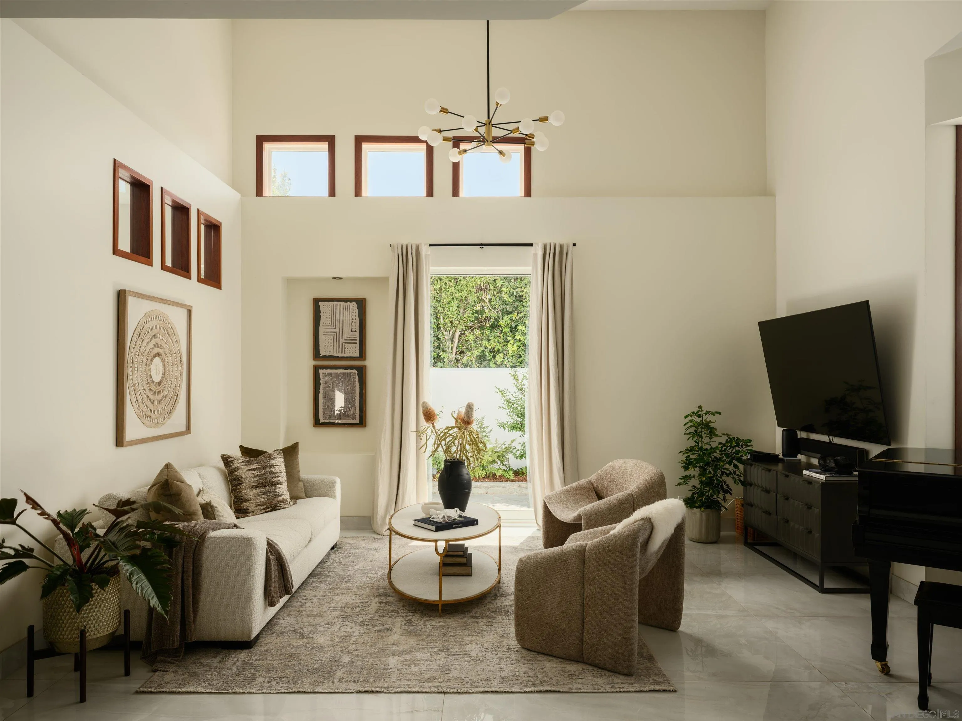 https://cdn.realtyfeed.com/cdn/127/260018396/dc8c8c2c54c94fdf8a1566302e4339c8.webp