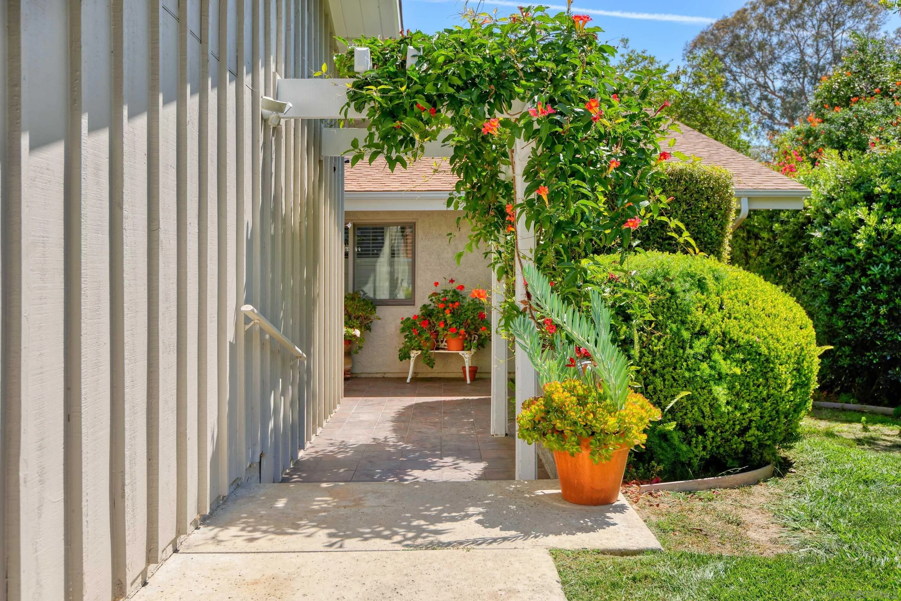 5629 Caminito Isla, La Jolla, CA 92037 - Photo 3 of 38, La Jolla, CA